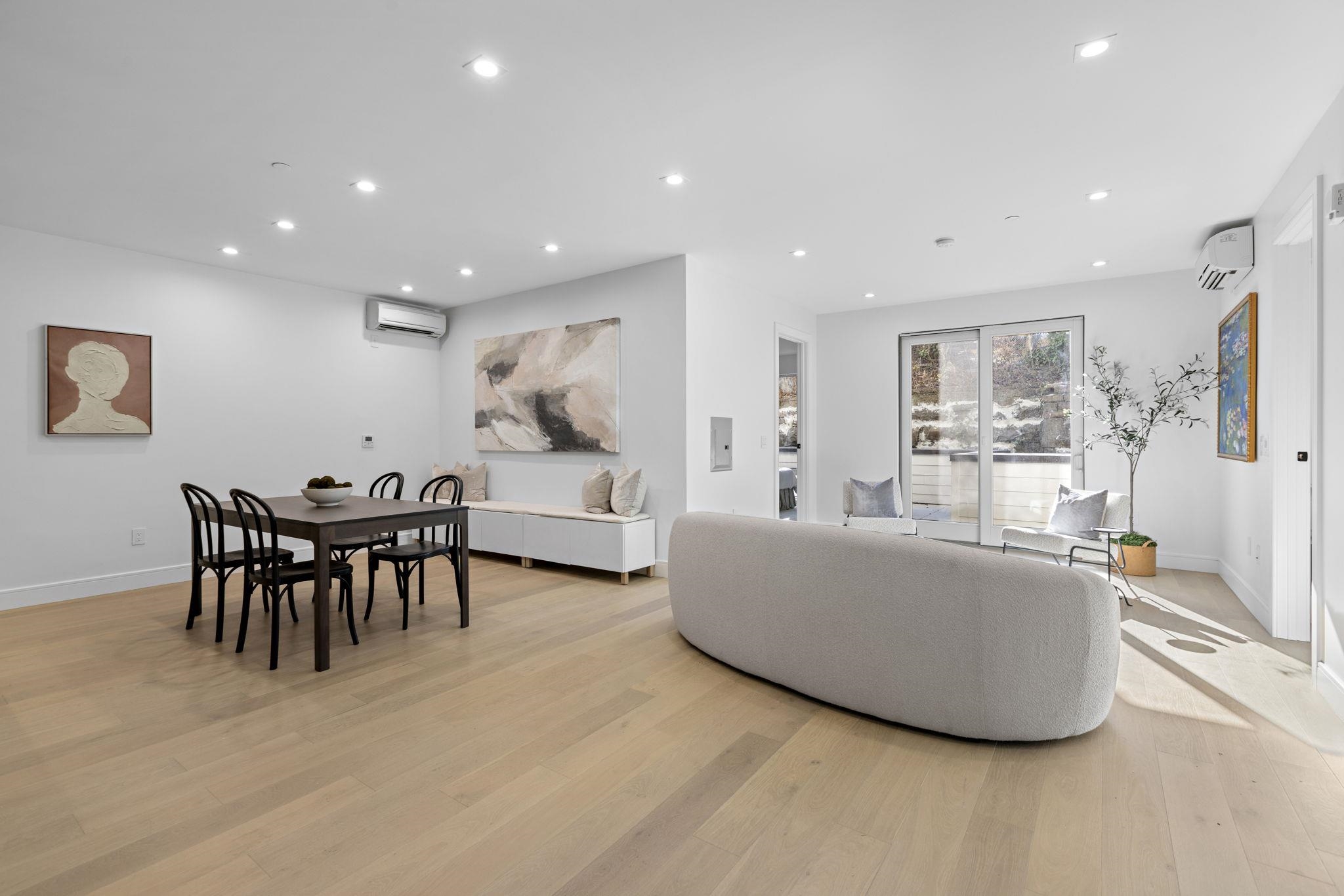391 1ST ST Unit: 2-B