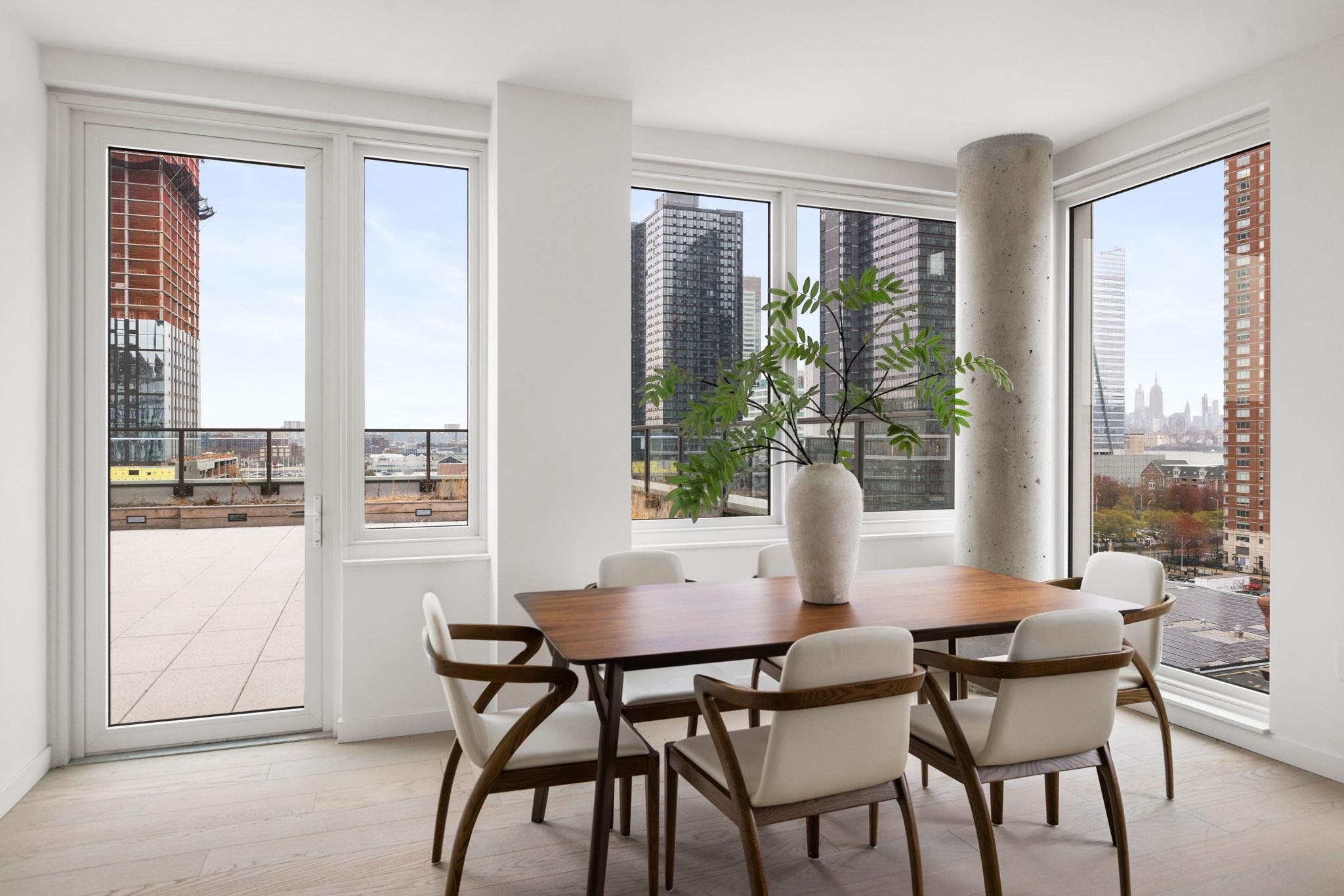 43 PROVOST ST Unit: 10O