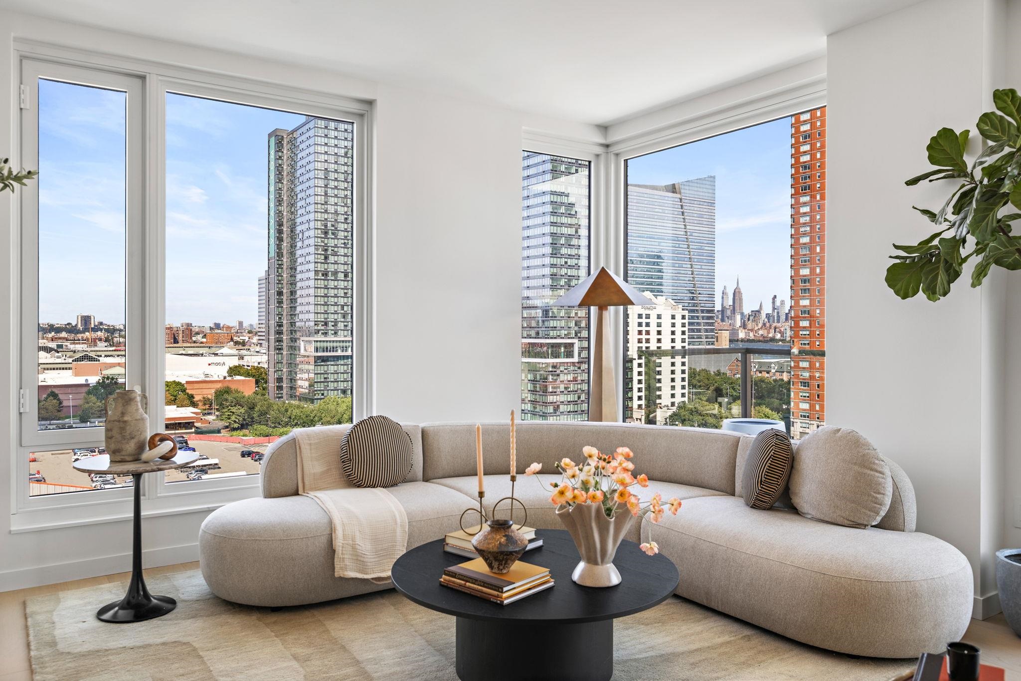 144 1ST ST Unit: 11S