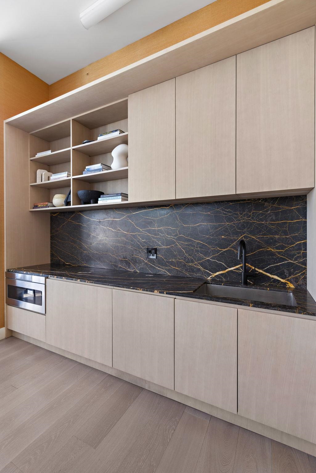 144 1ST ST Unit: 11S