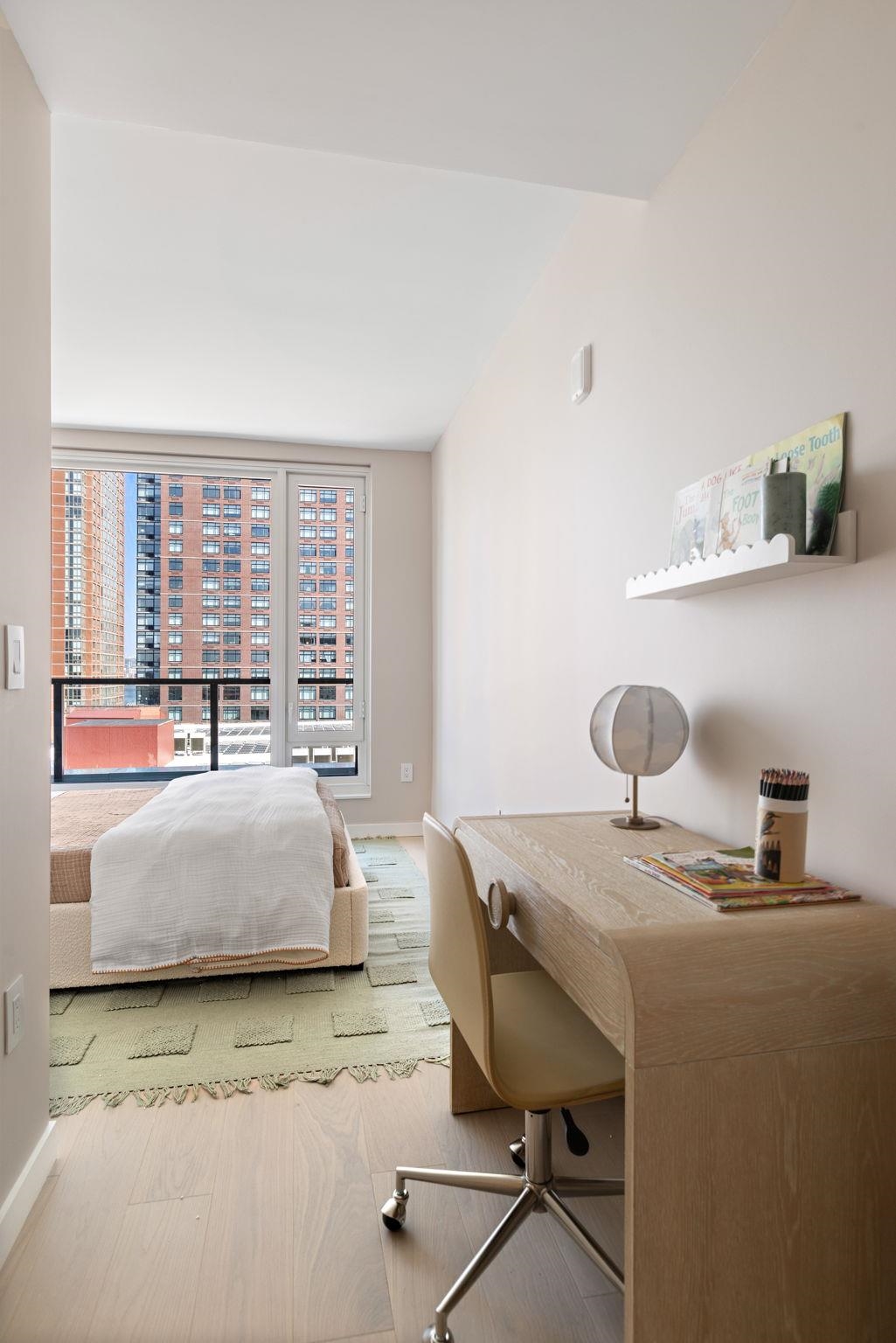 144 1ST ST Unit: 11S