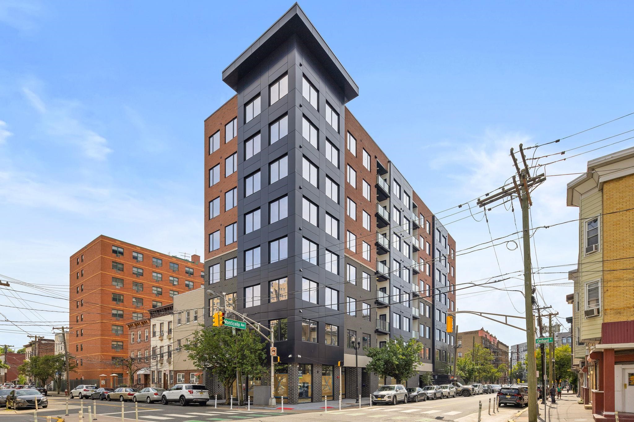 35 ORCHARD ST Unit: 505