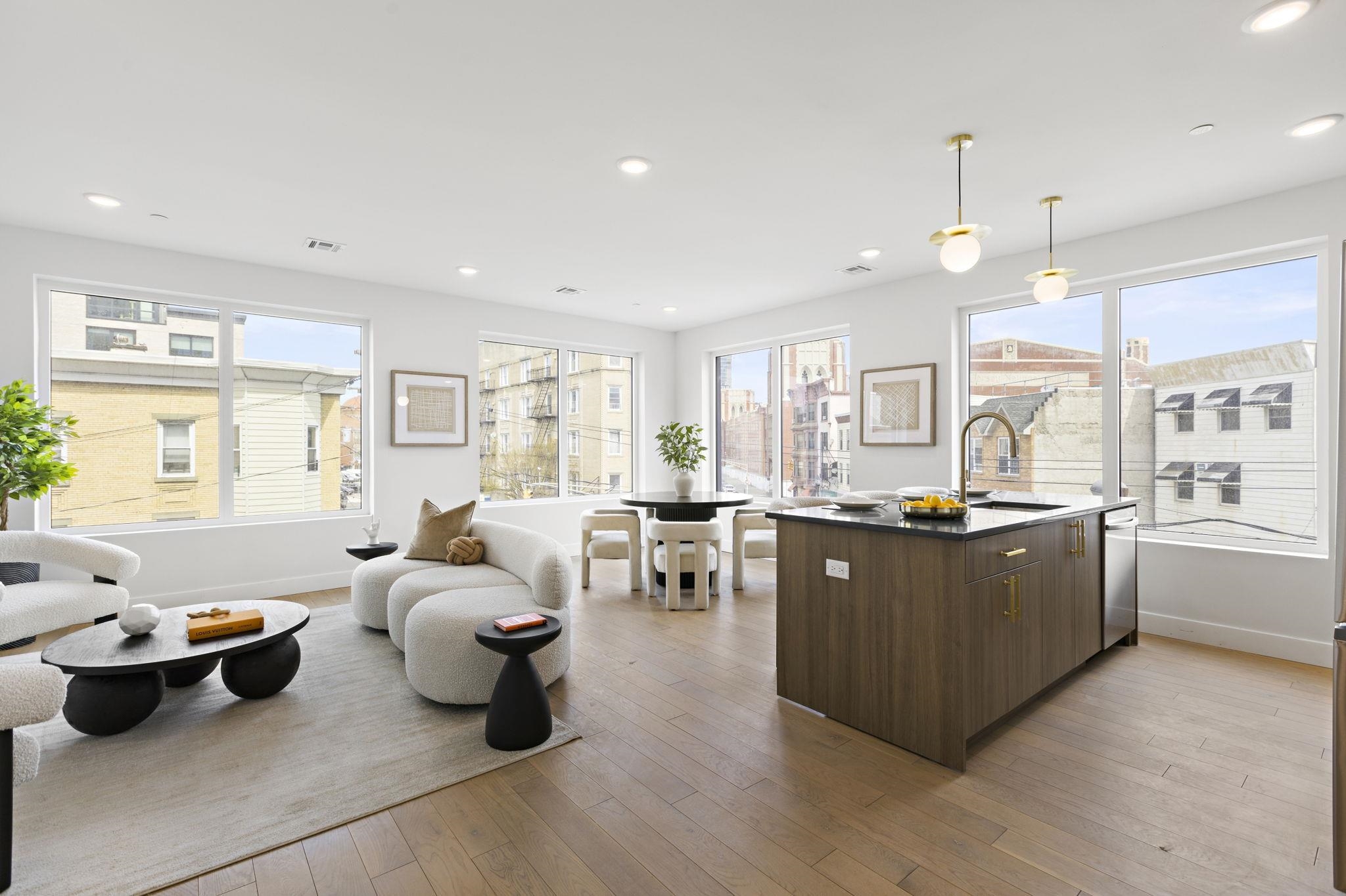 35 ORCHARD ST Unit: 602