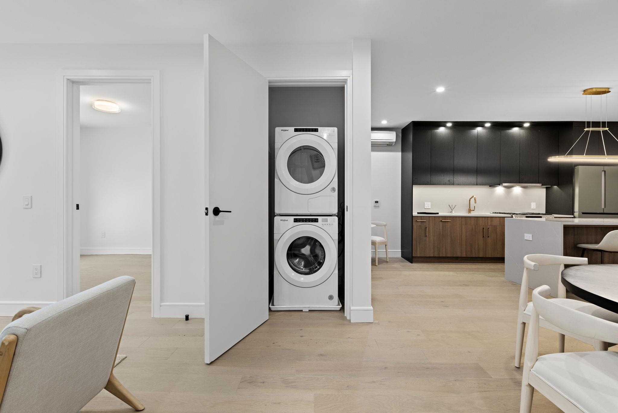 391 1ST ST Unit: 2-D