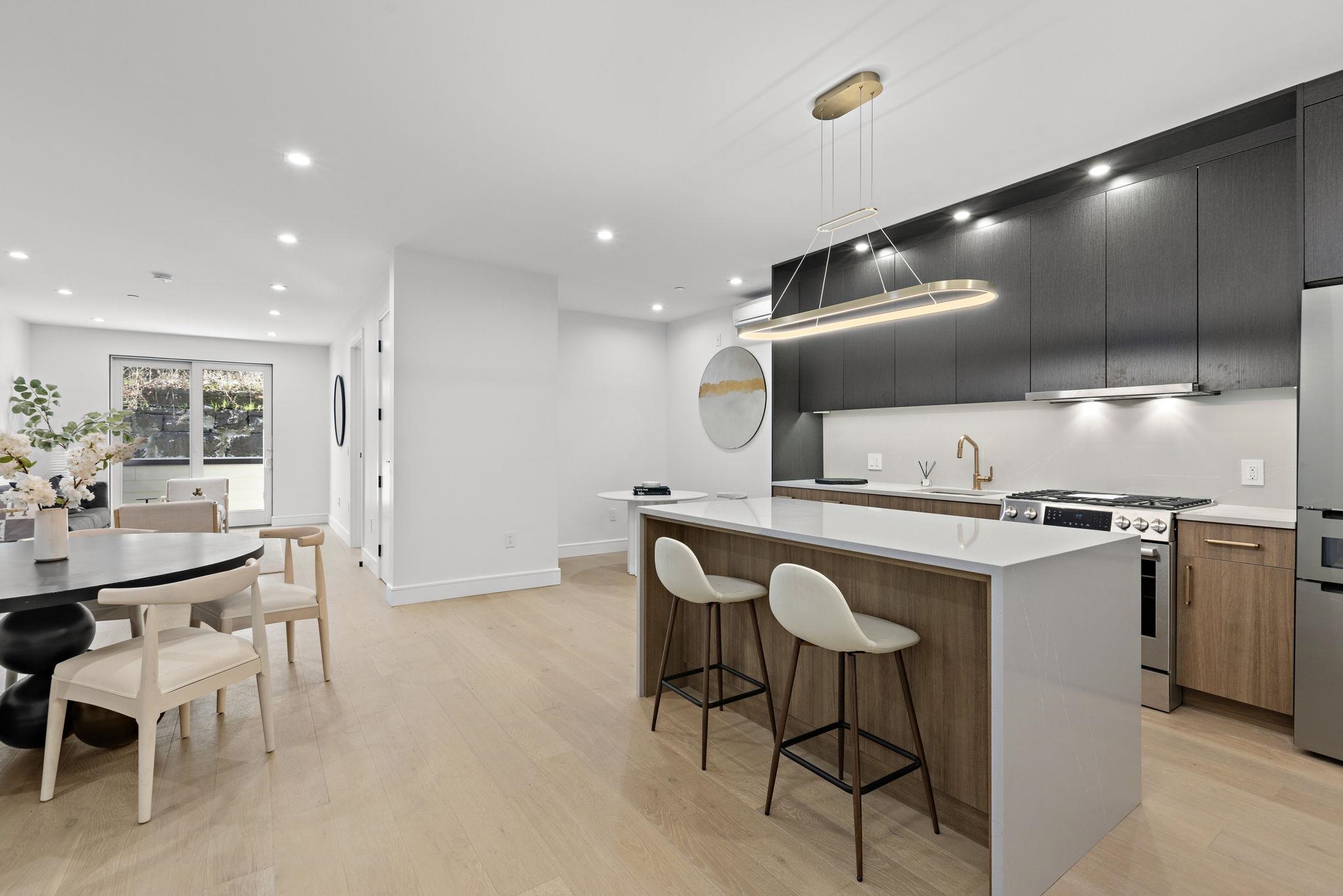 391 1ST ST Unit: 2-D