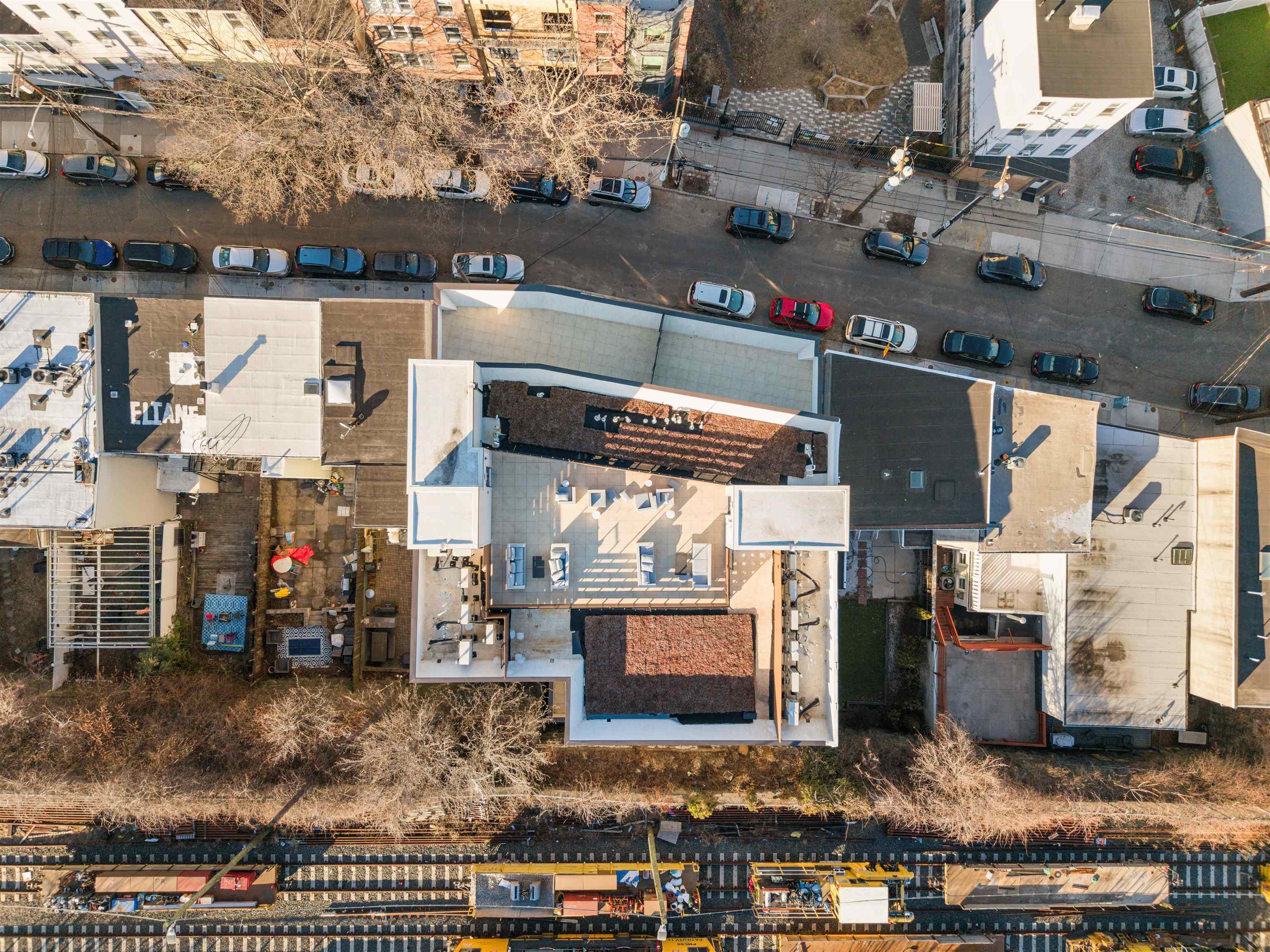 391 1ST ST Unit: 2-D