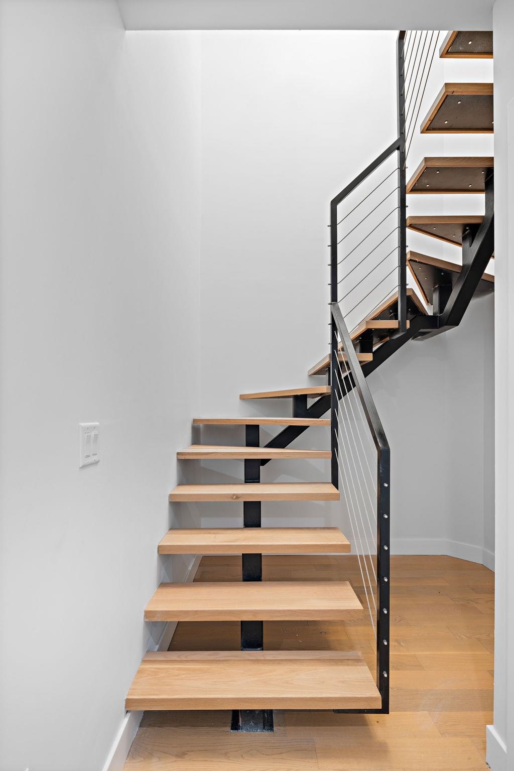 35 ORCHARD ST Unit: 802