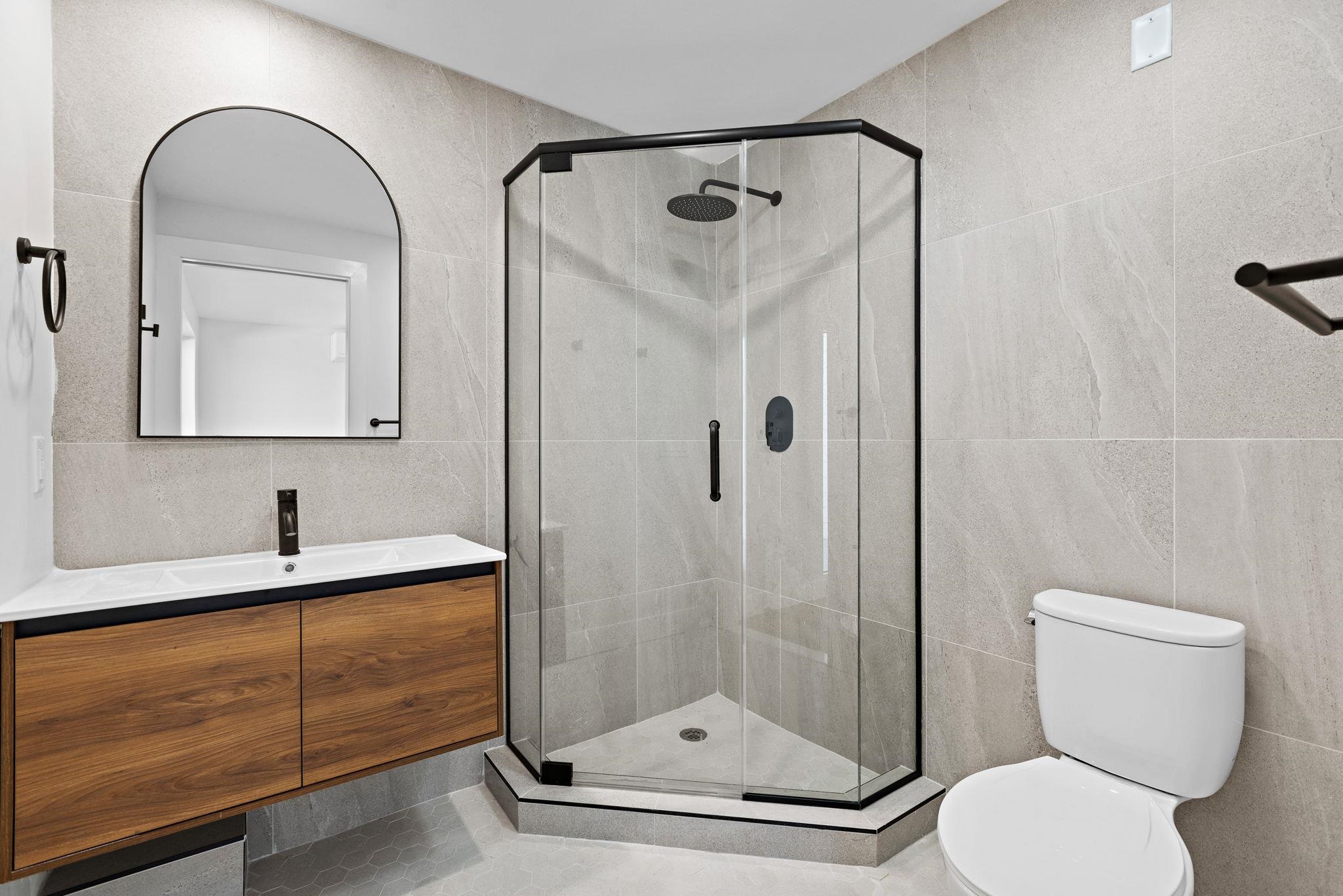 35 ORCHARD ST Unit: 802