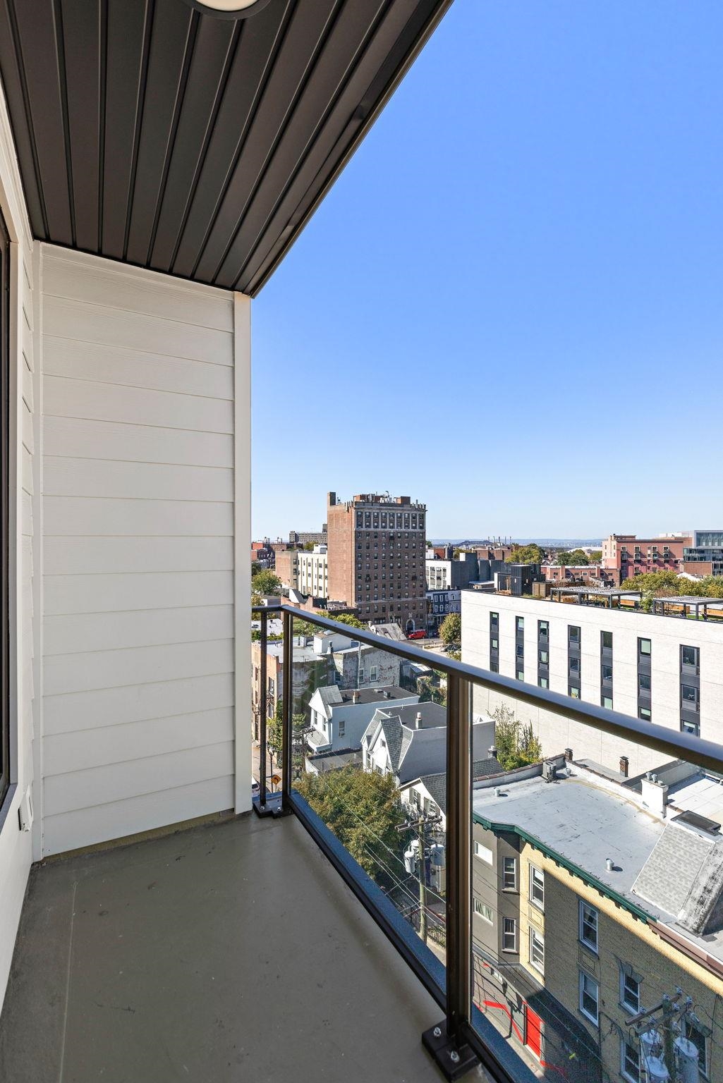 35 ORCHARD ST Unit: 803