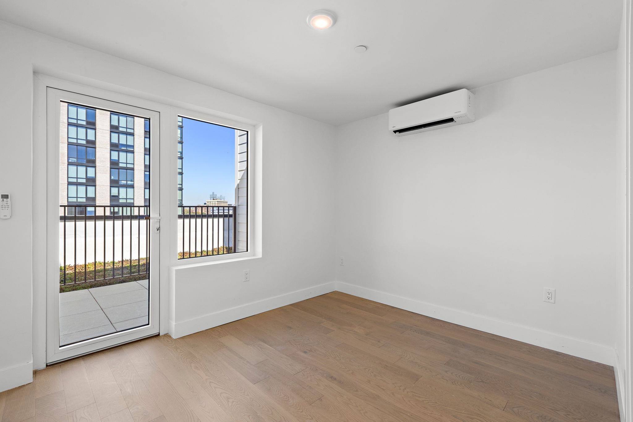 35 ORCHARD ST Unit: 803