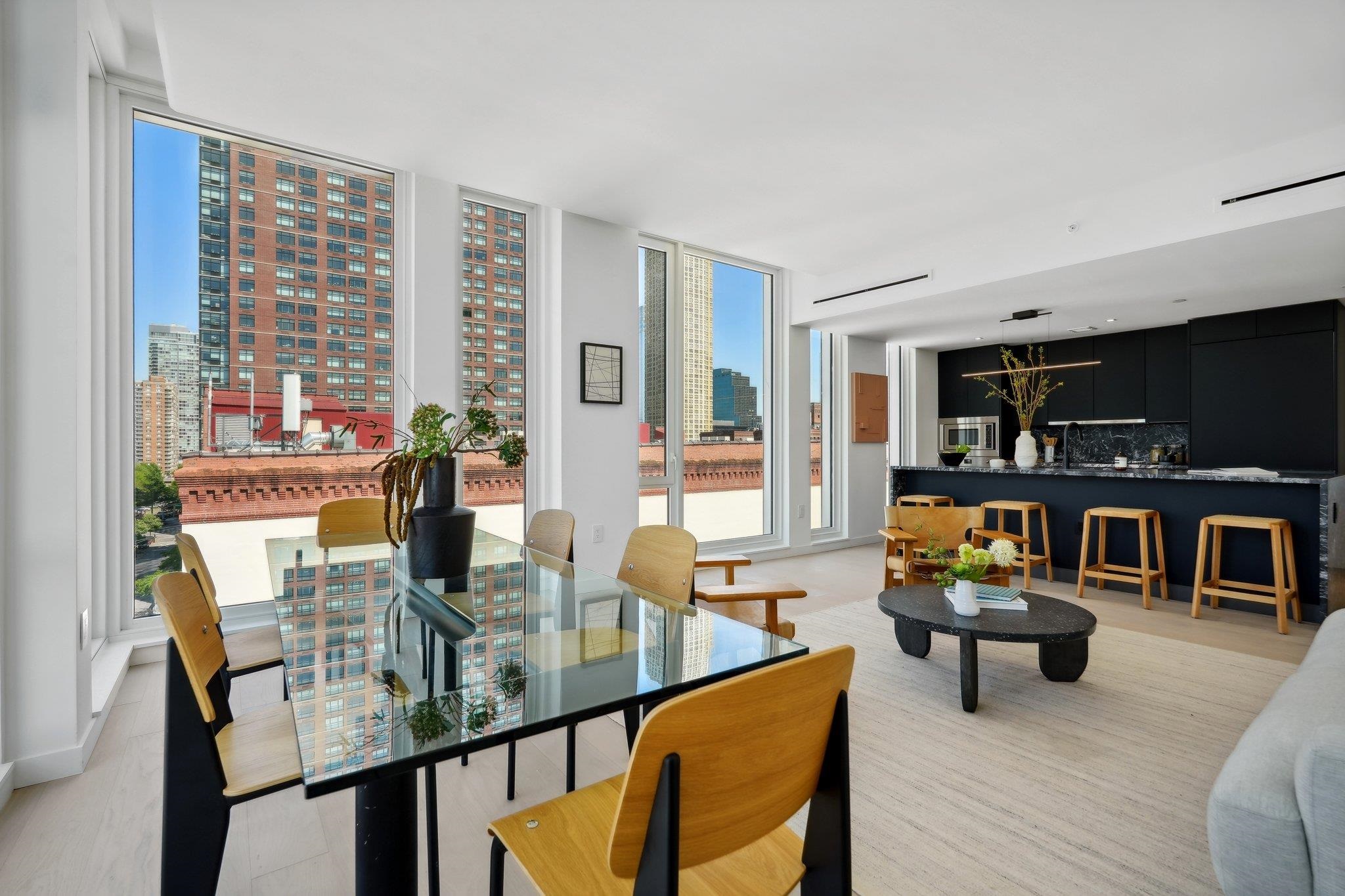 43 PROVOST ST Unit: 9N