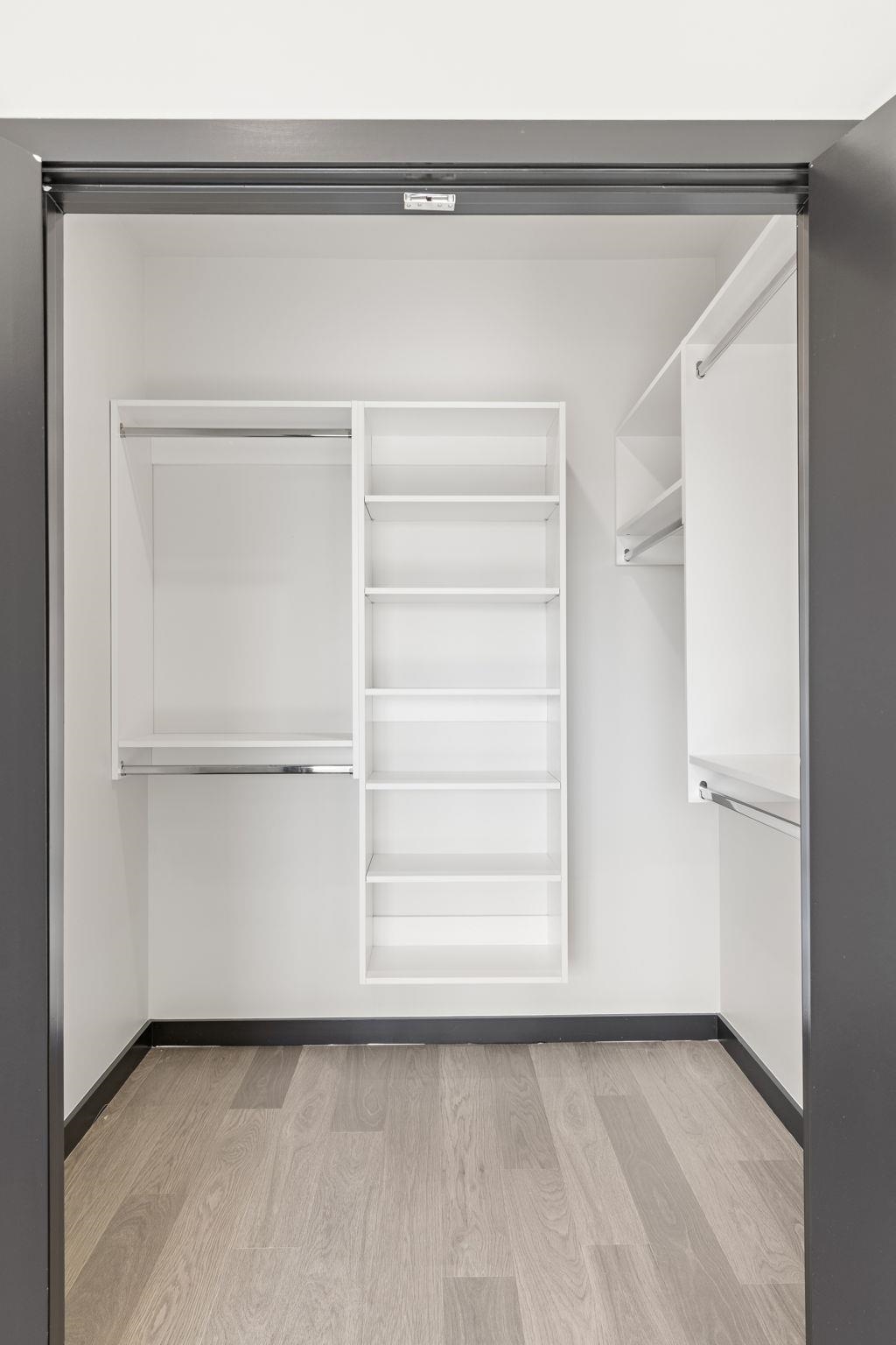 132 MALLORY AVE Unit: 502