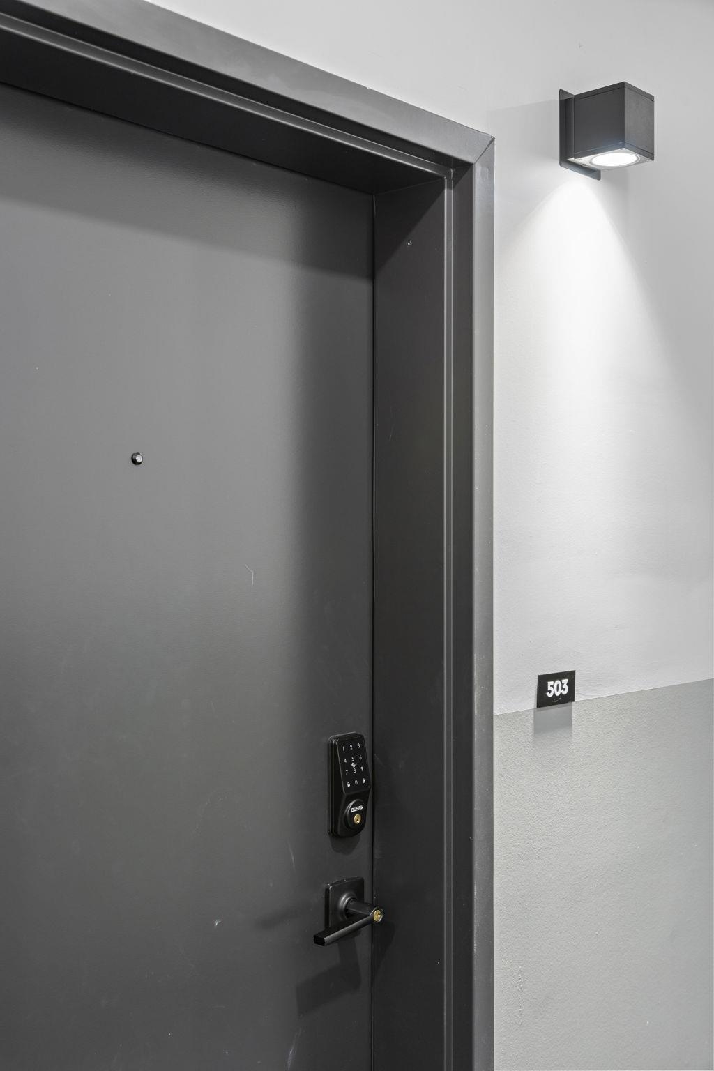 132 MALLORY AVE Unit: 503