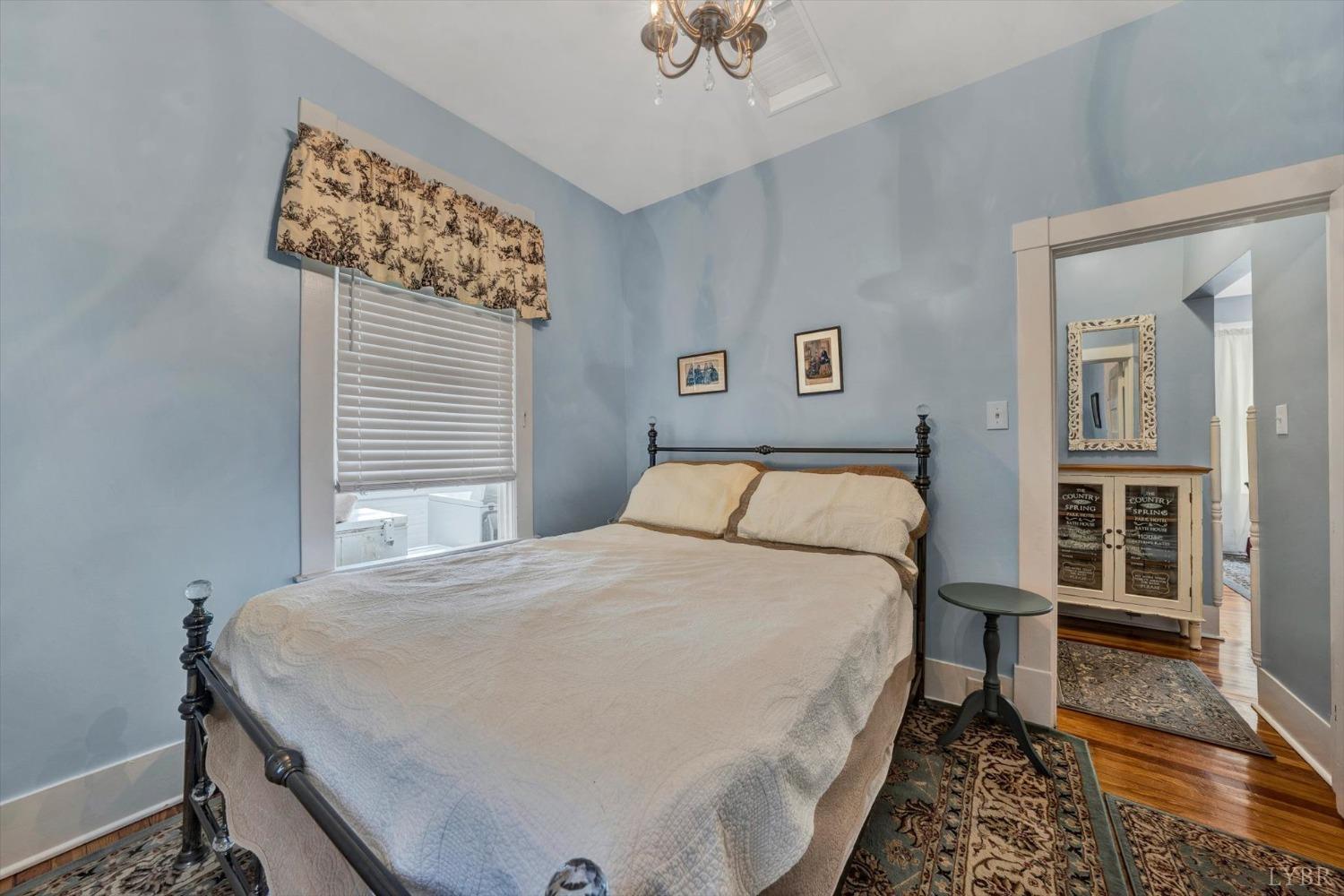 537 Blue Ridge