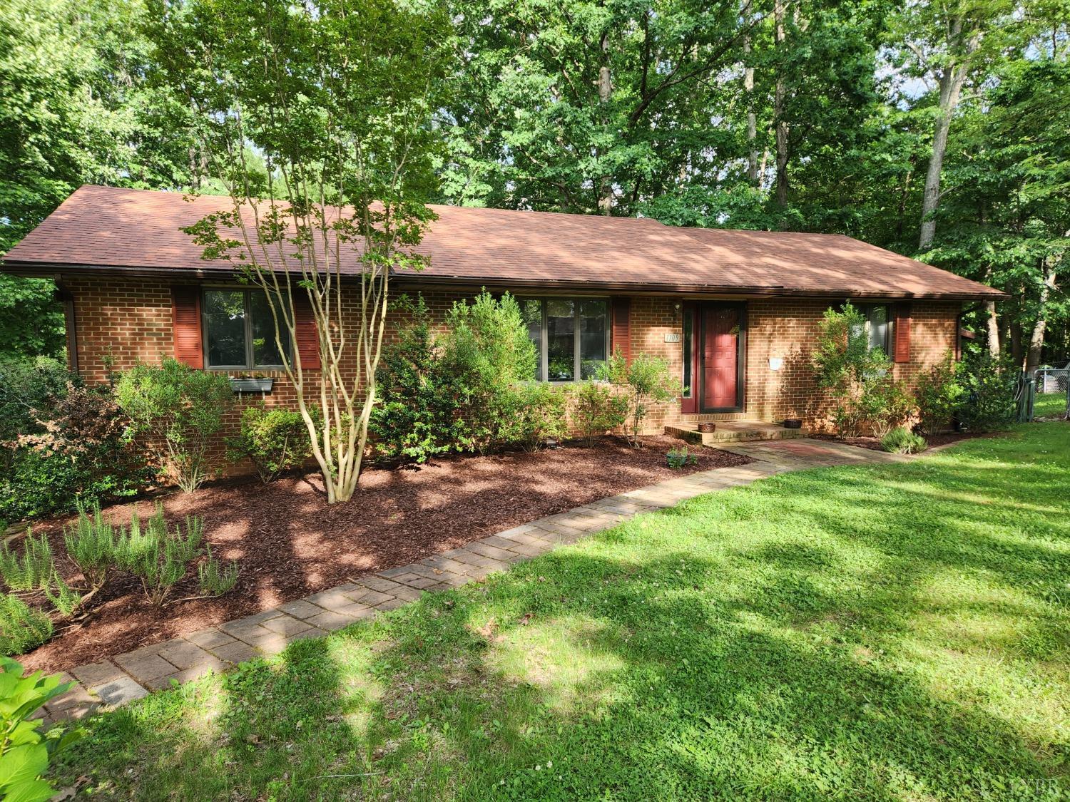 1109 Fairview Drive