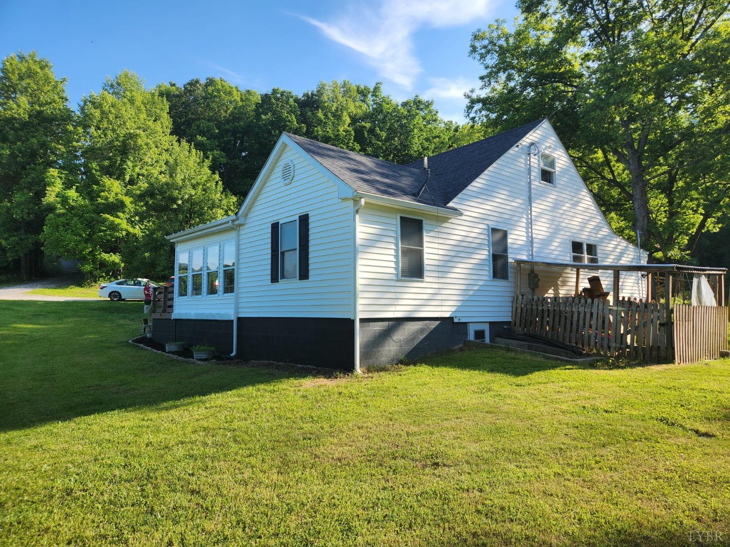 1267 Nannie Lane