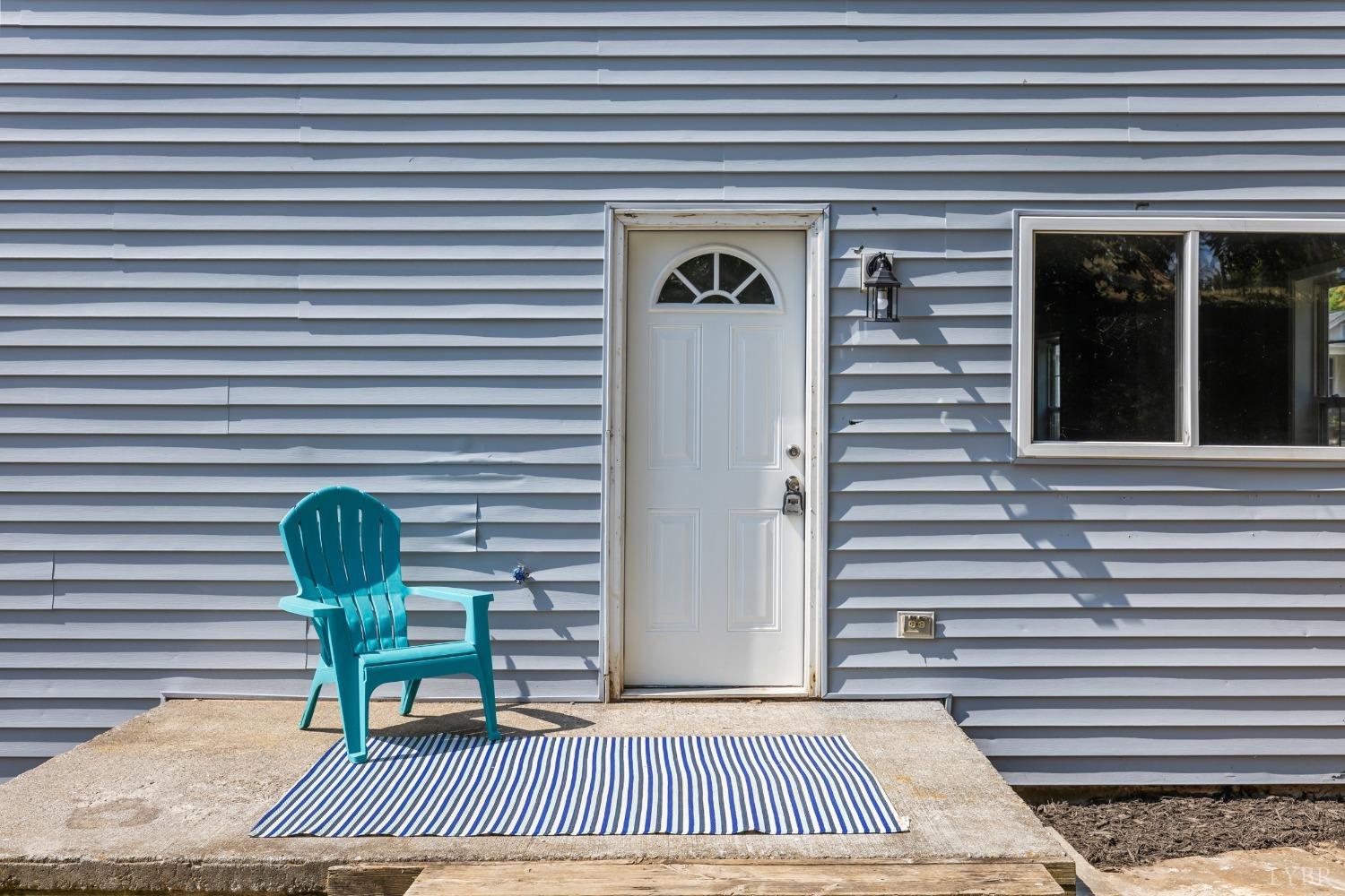 607 E Main Street