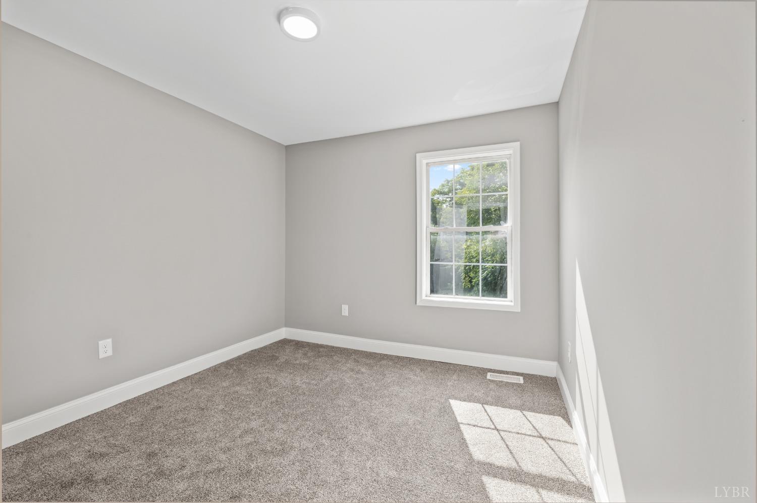 607 E Main Street