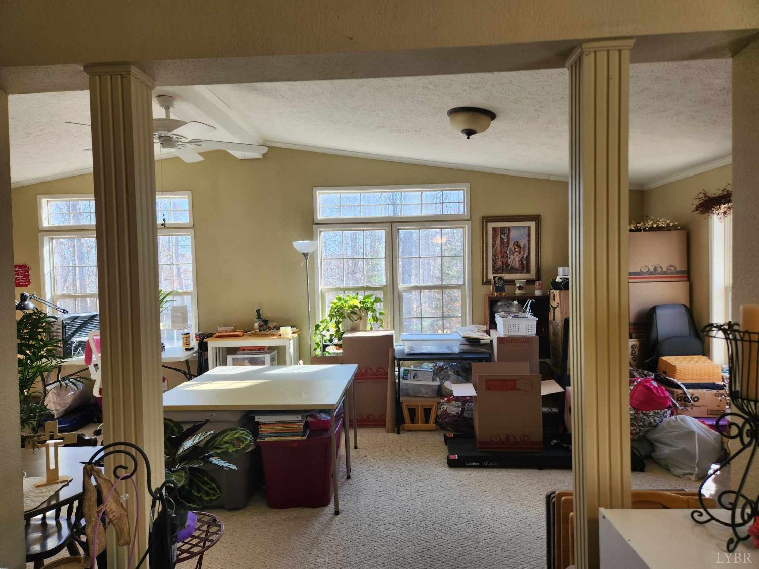 1185 Farrington Lane