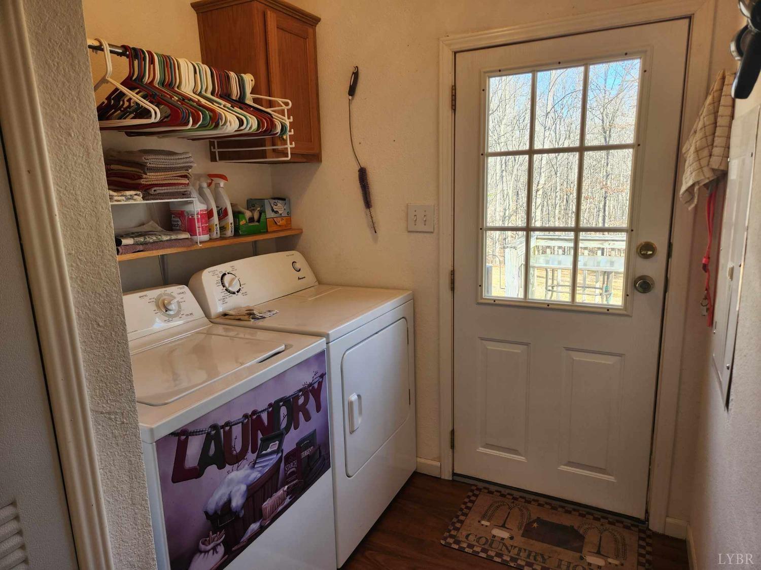 1185 Farrington Lane