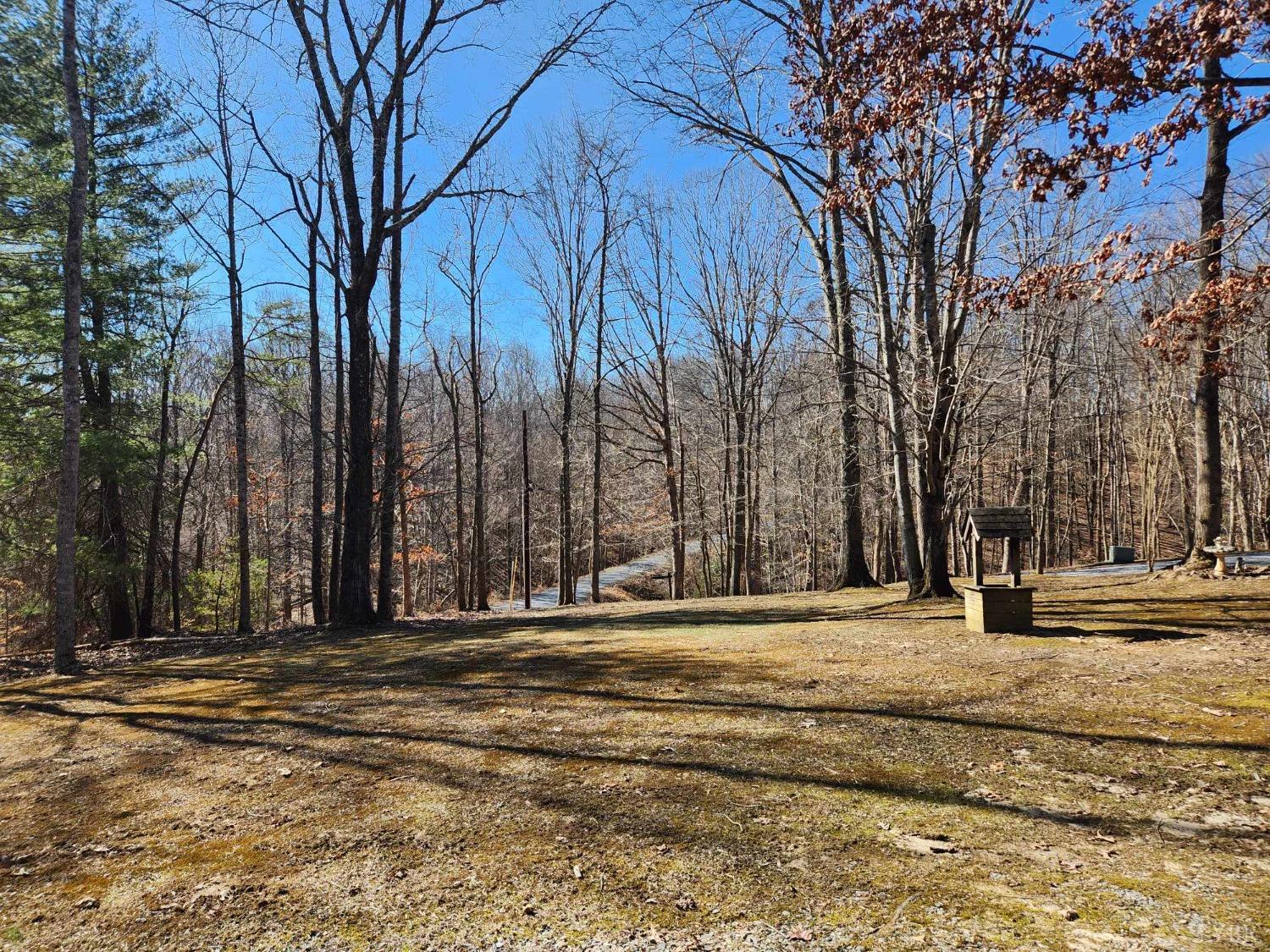 1185 Farrington Lane