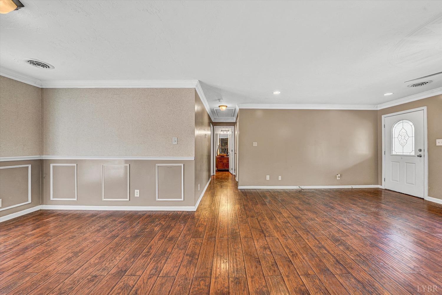 3136 Whitehouse Road