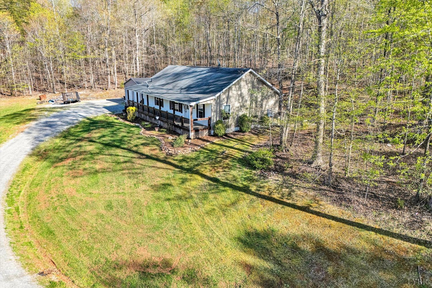 3136 Whitehouse Road