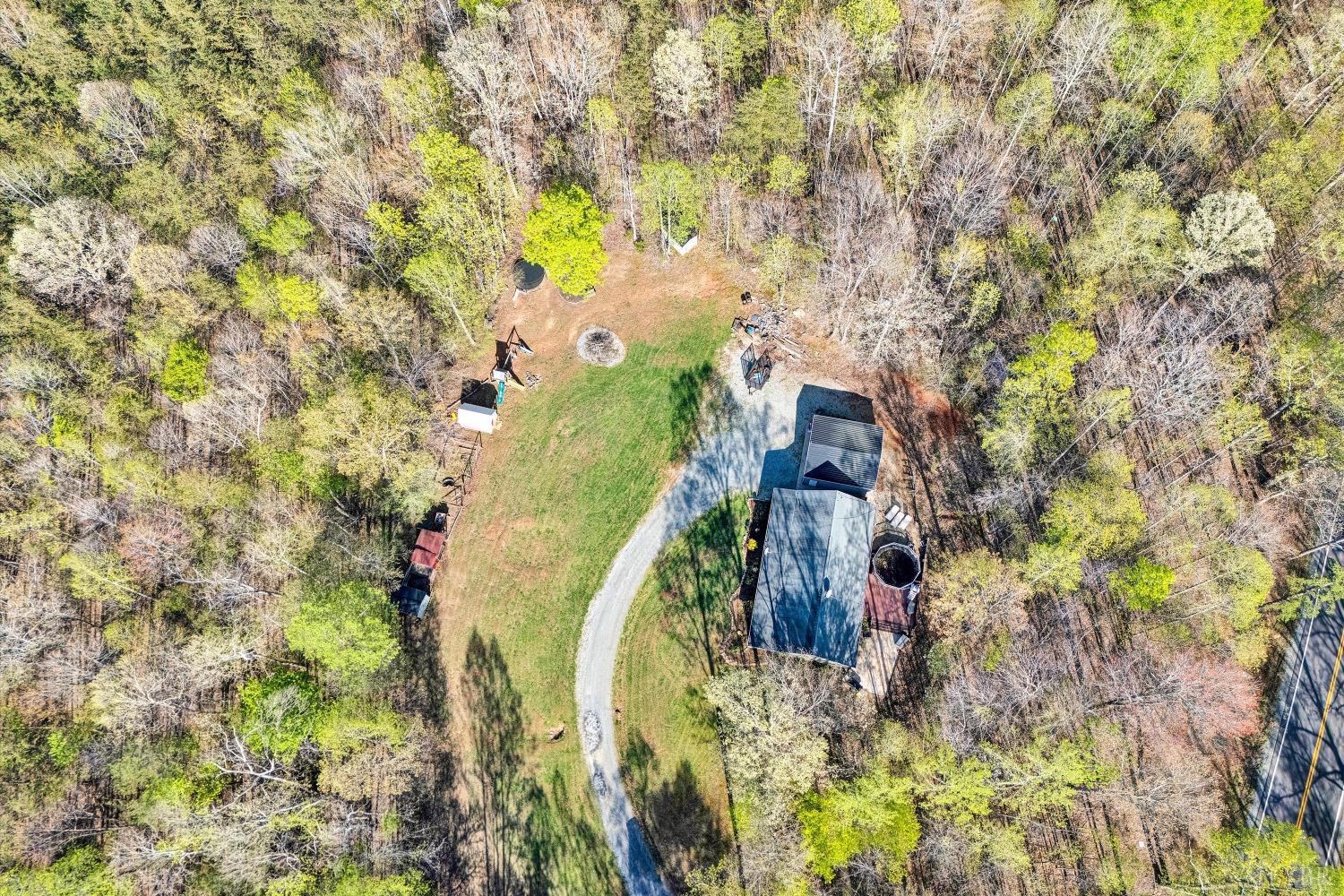 3136 Whitehouse Road