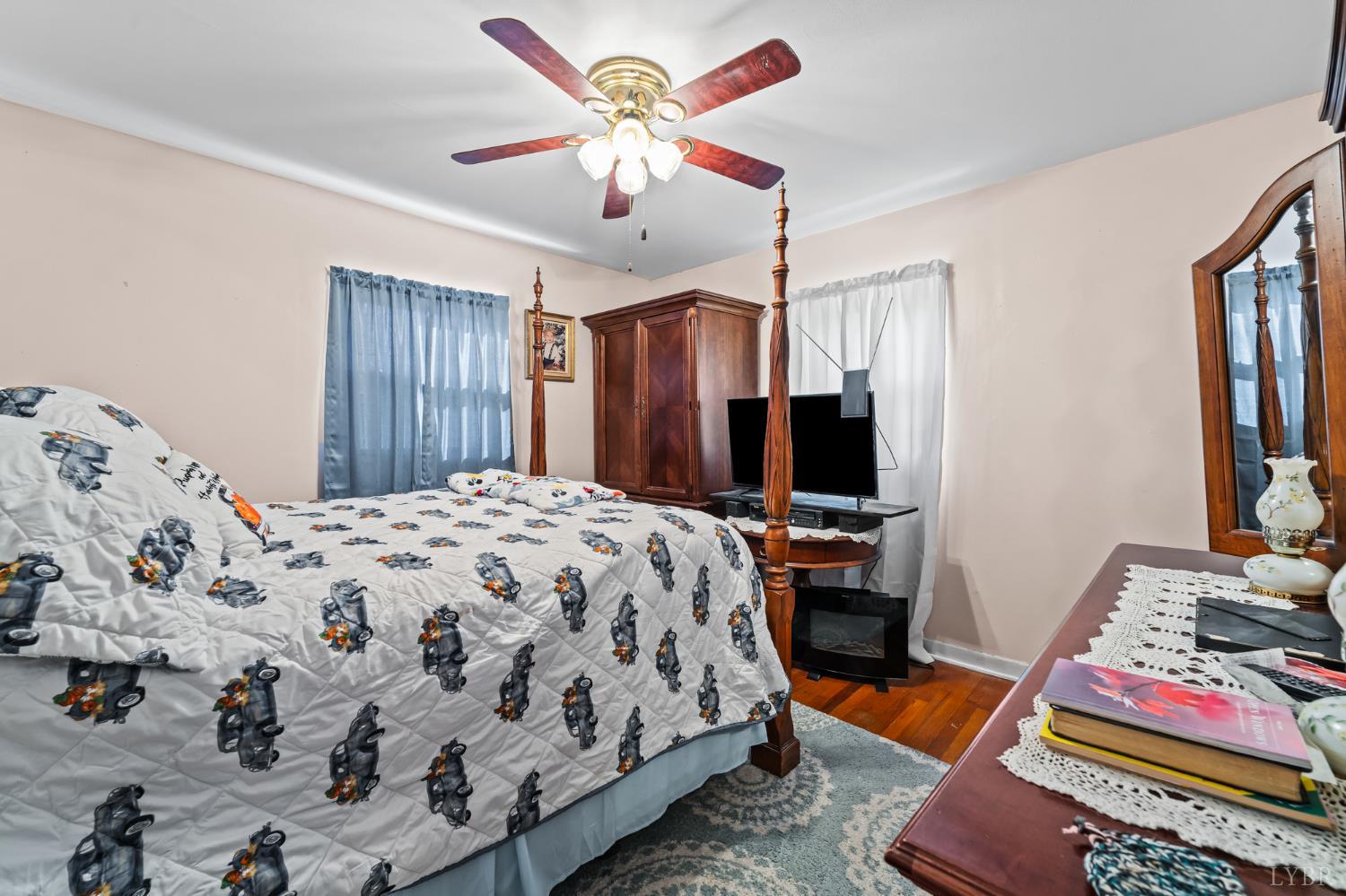 3169 Centerville Road