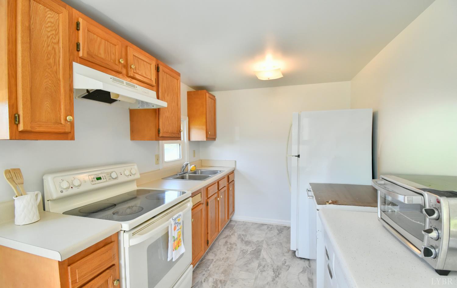 403 W King