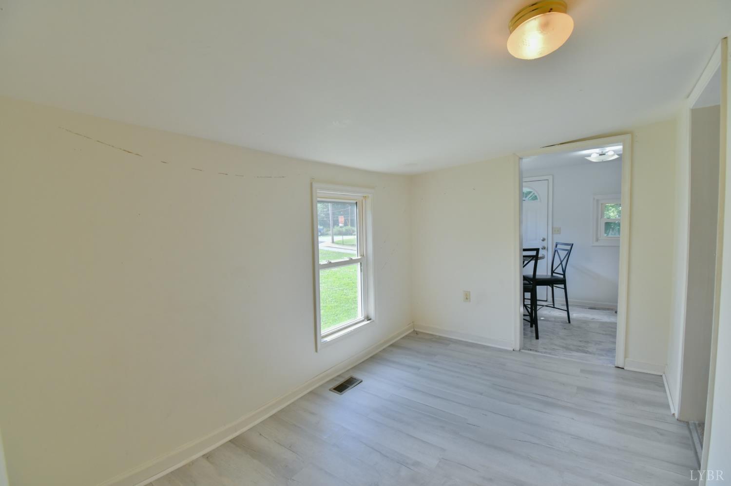 403 W King