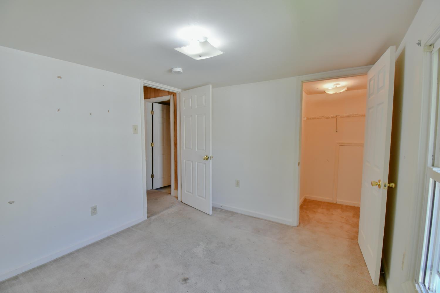 403 W King