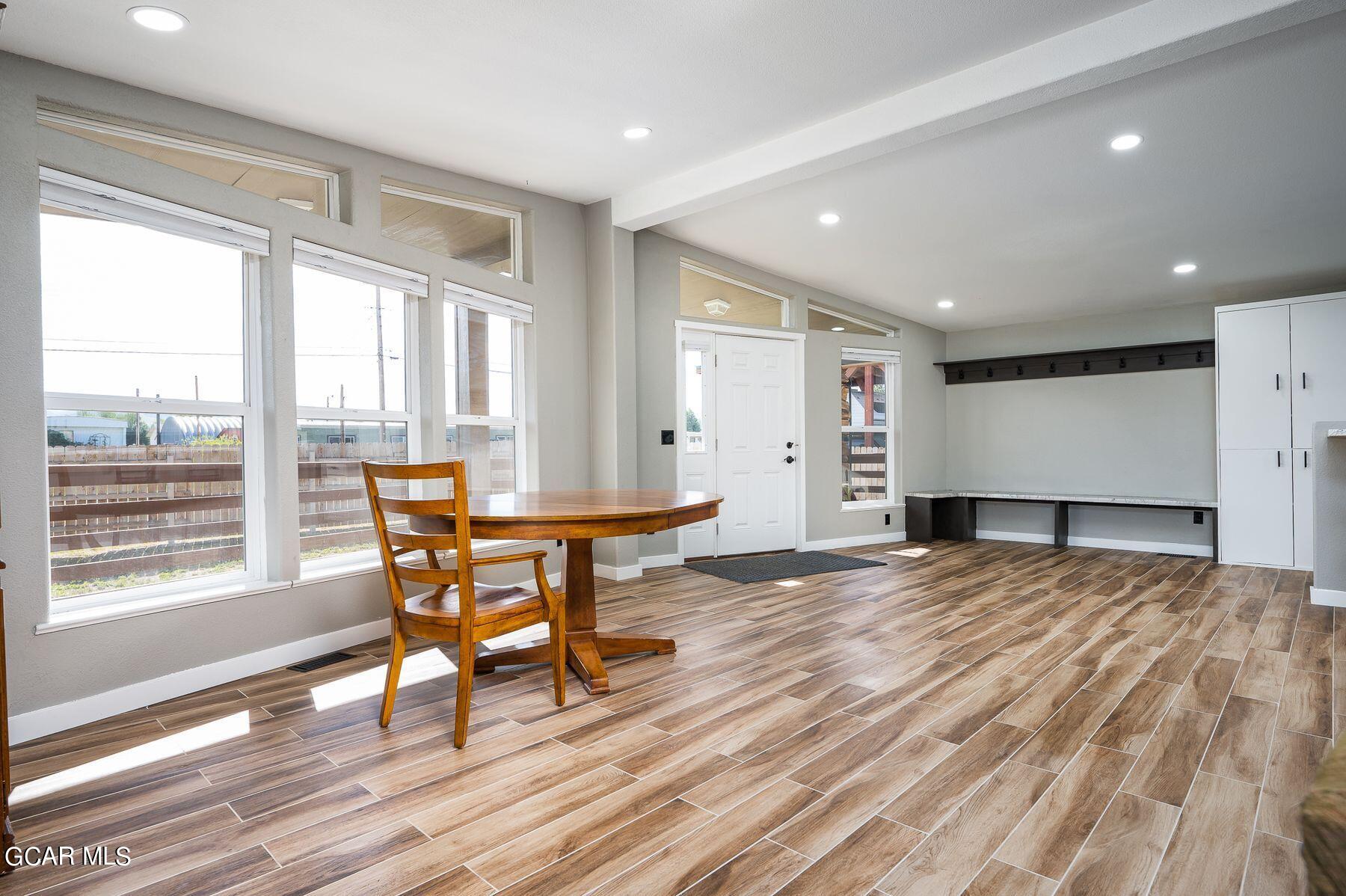 481 4TH Street