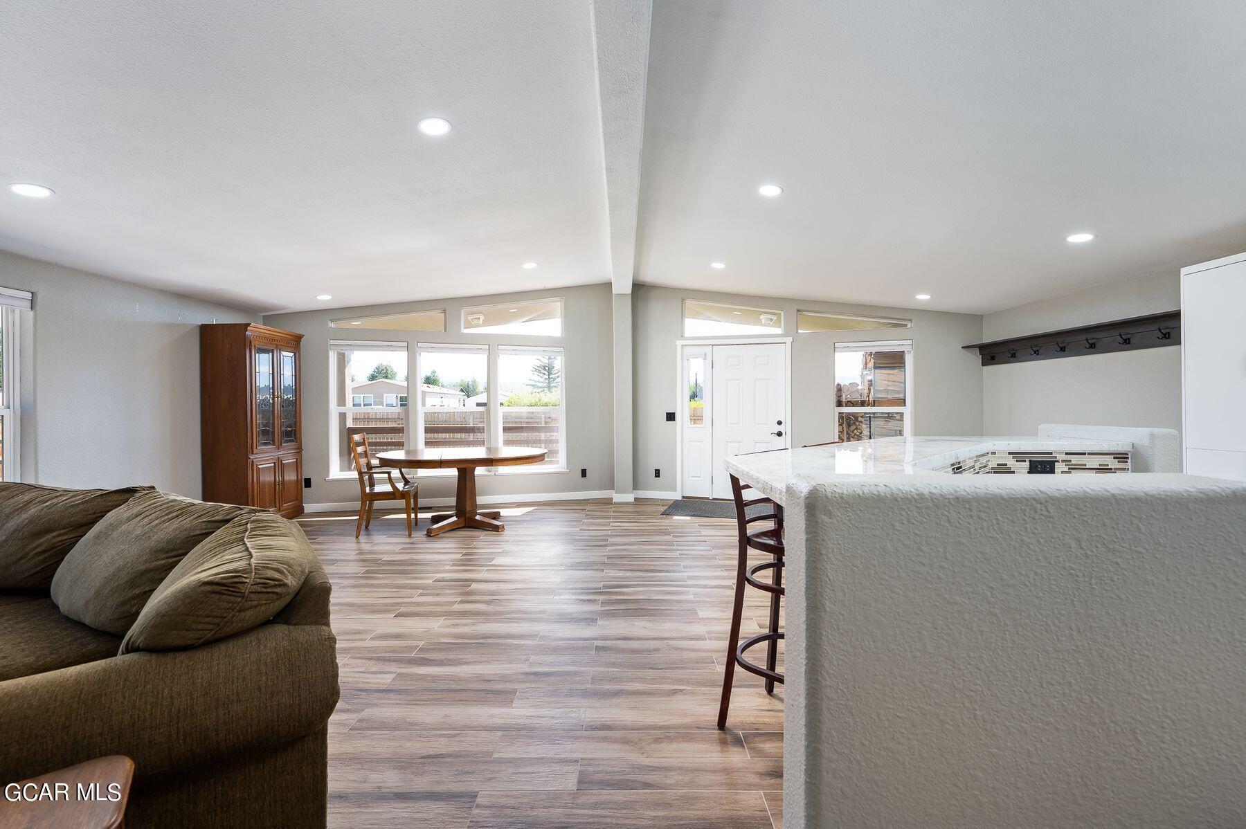 481 4TH Street