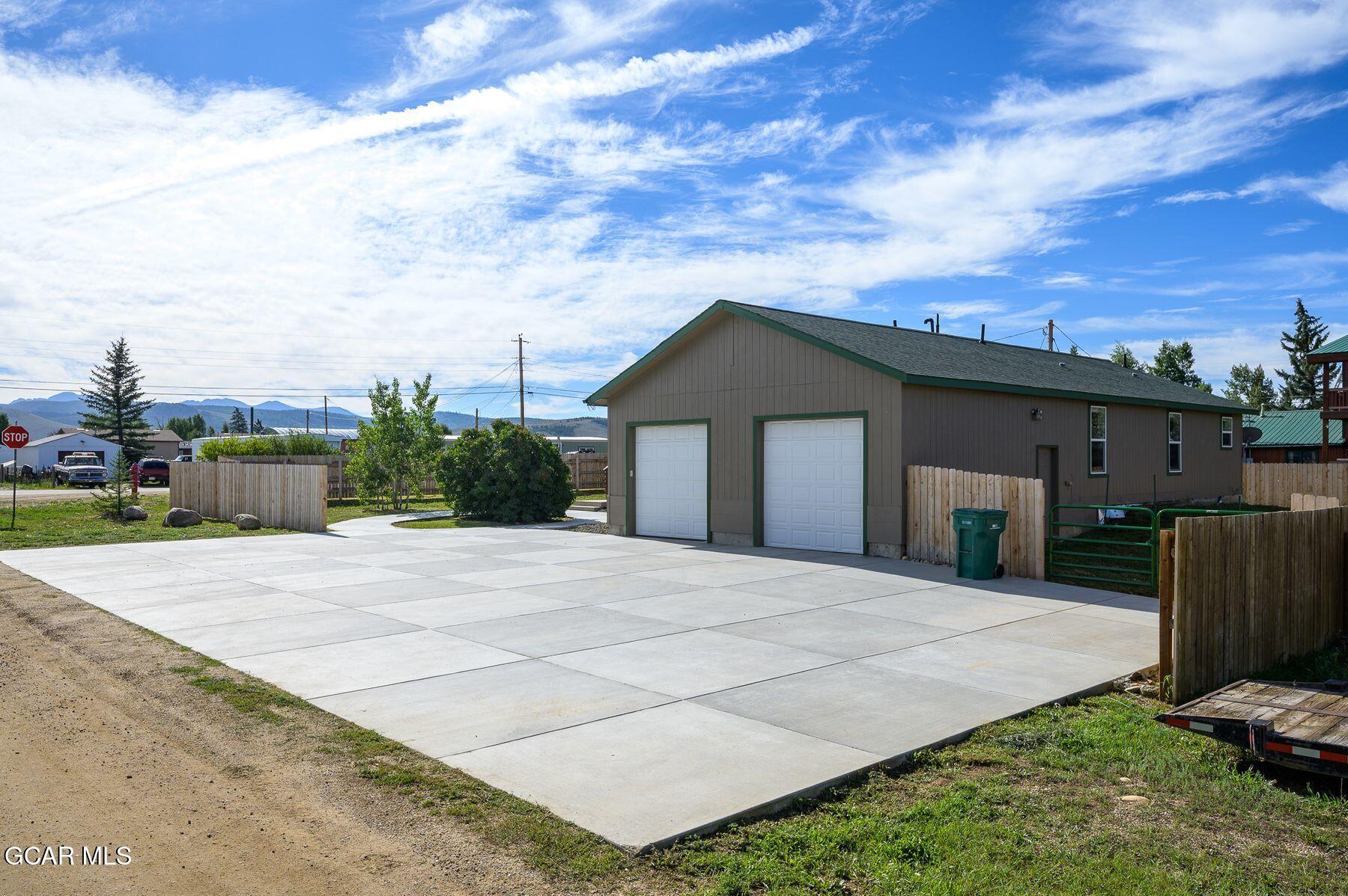 481 4TH Street