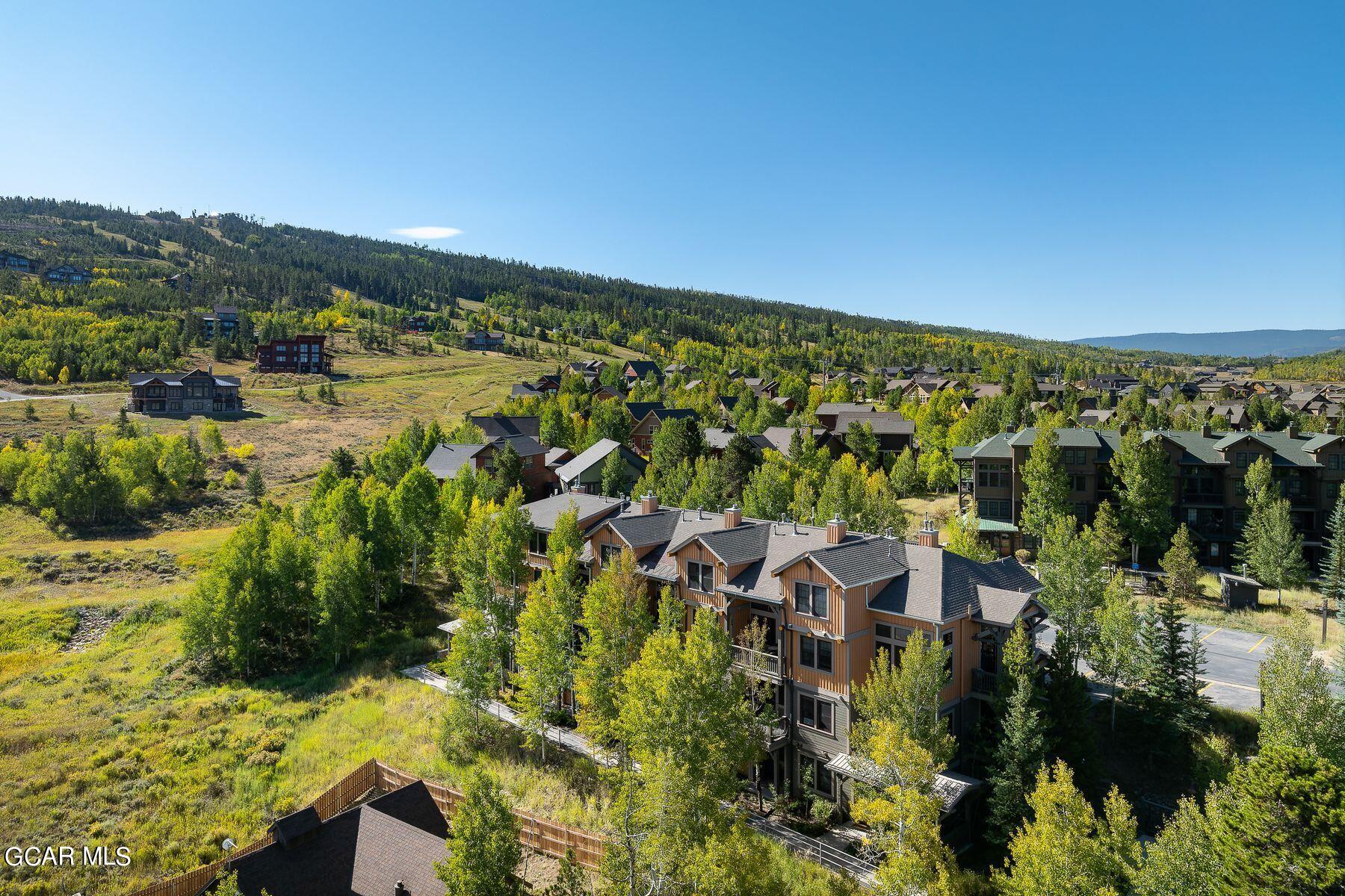 3302 BLUE SKY Trail 3-302