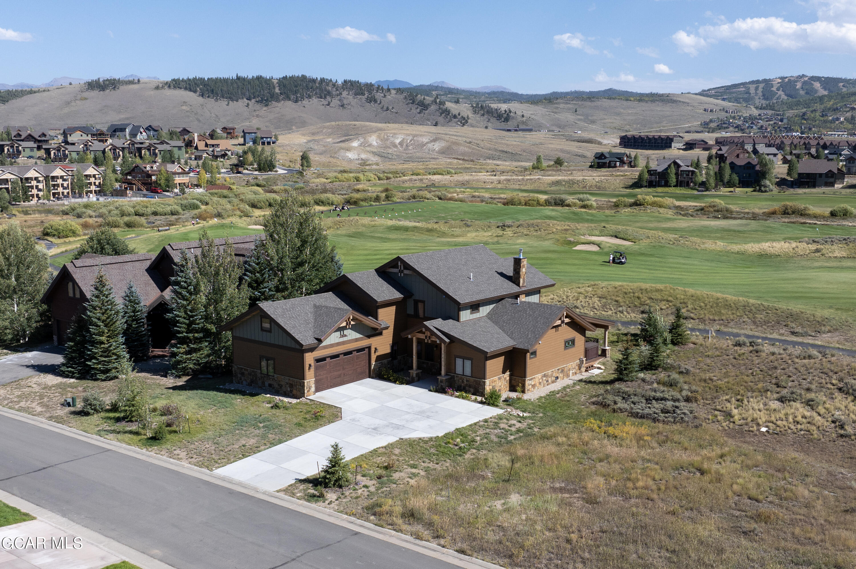 1411 Wildhorse Drive