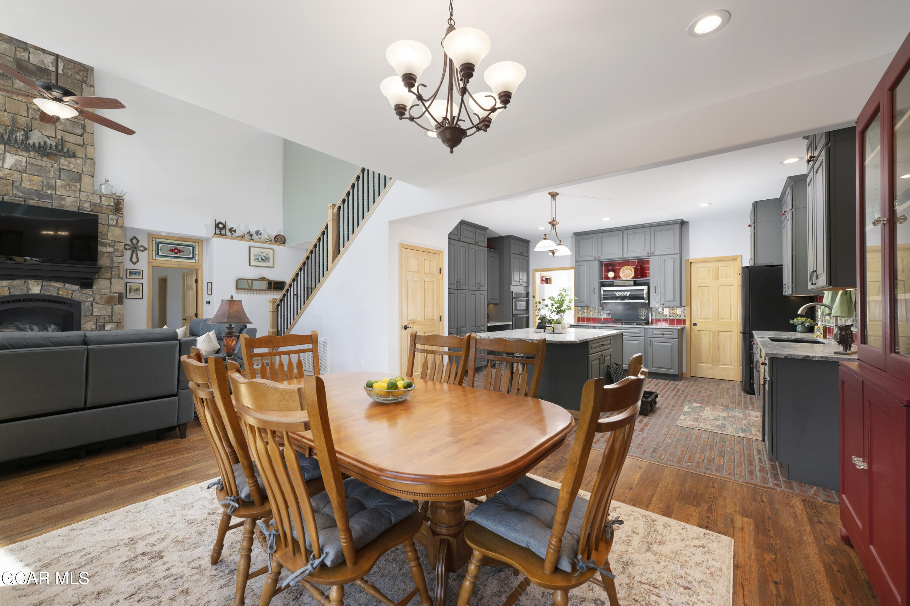 1411 Wildhorse Drive