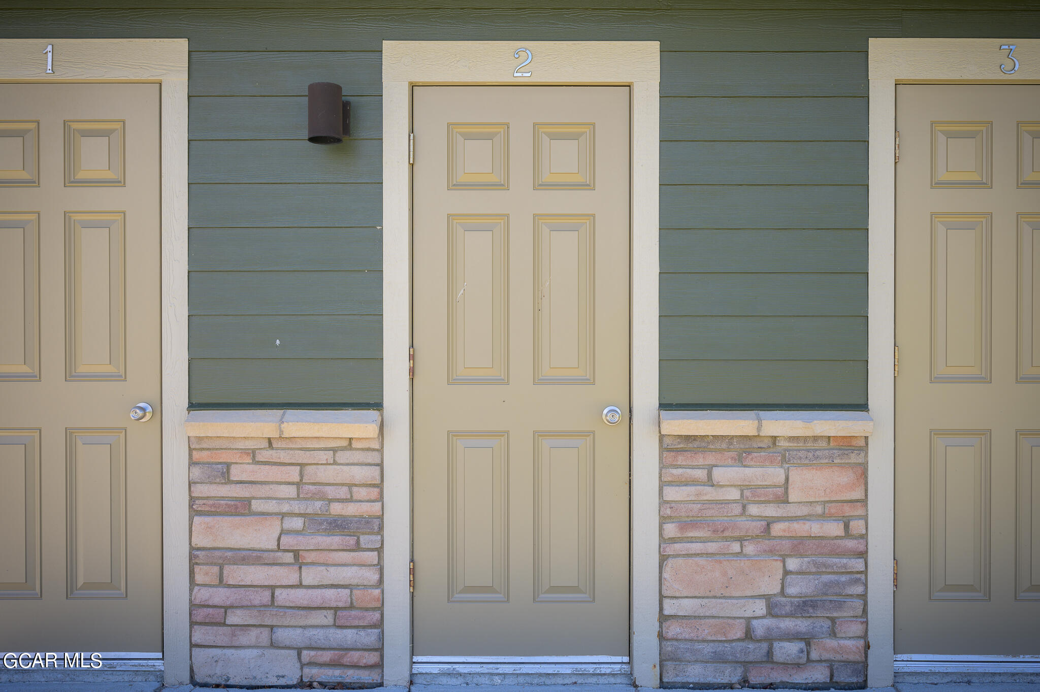 154 VILLAGE Road #C-302