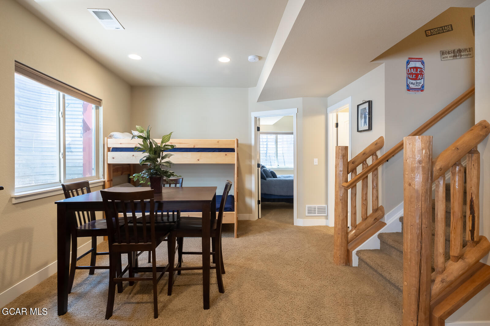 120 Summit Lift Court