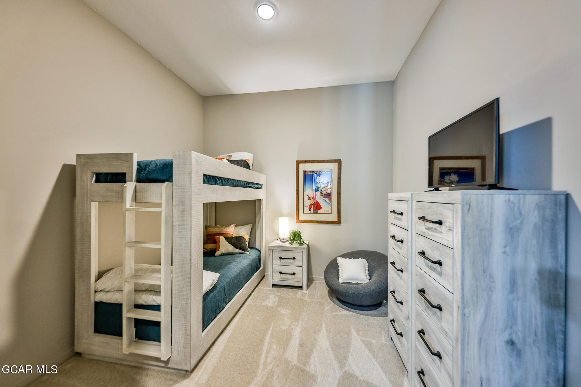 422 Iron Horse Way 301