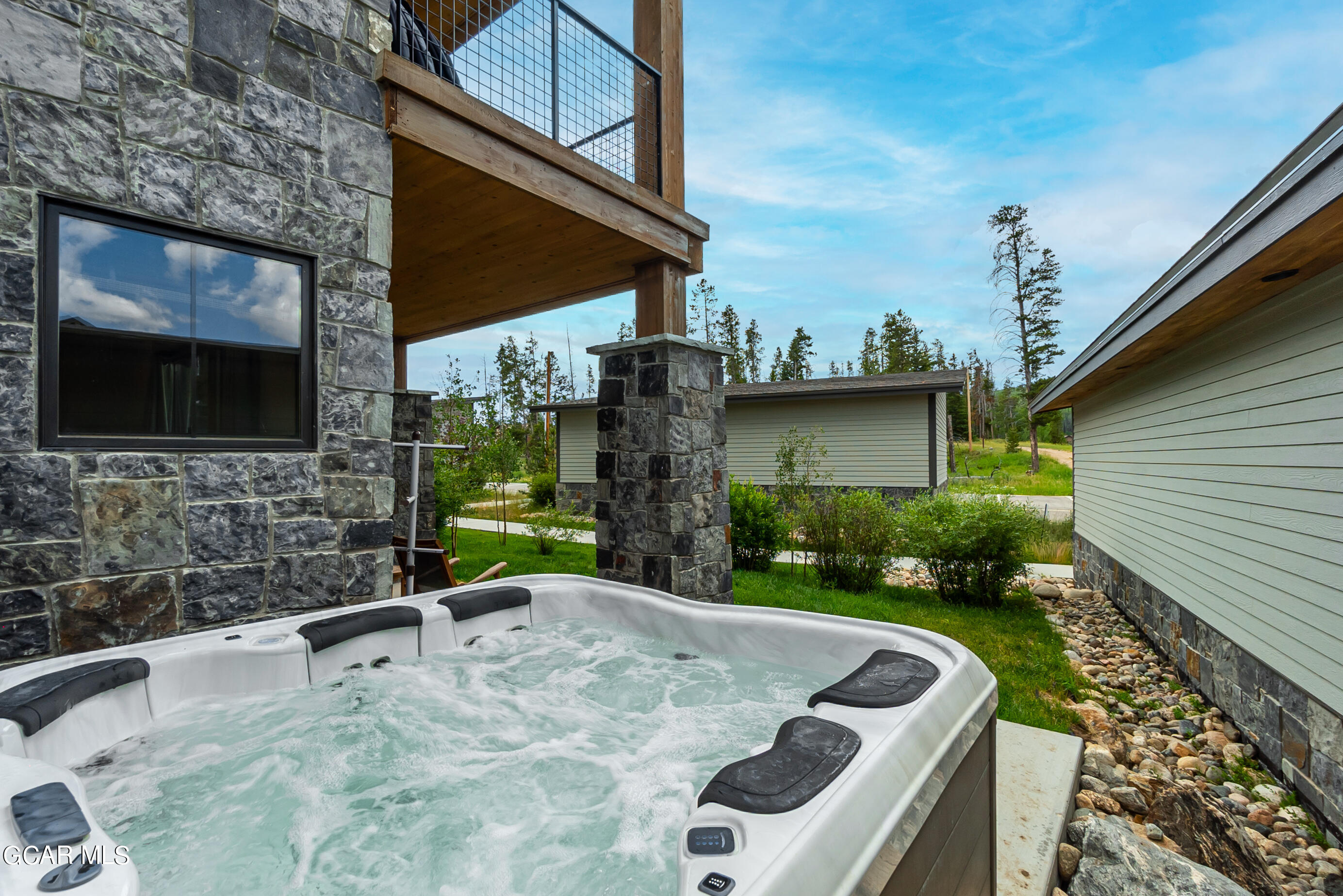 40 Springview Lane B104