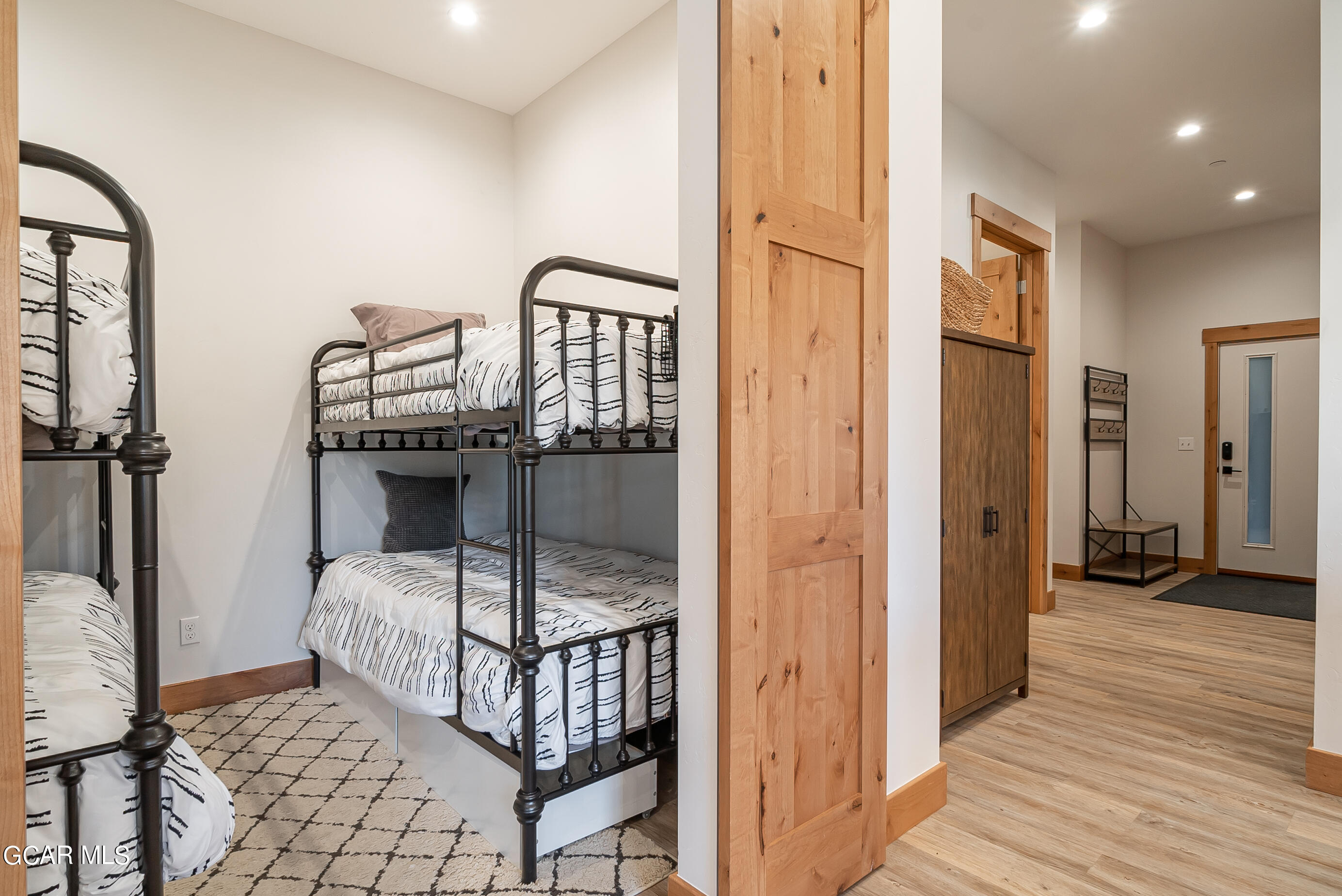 40 Springview Lane B104