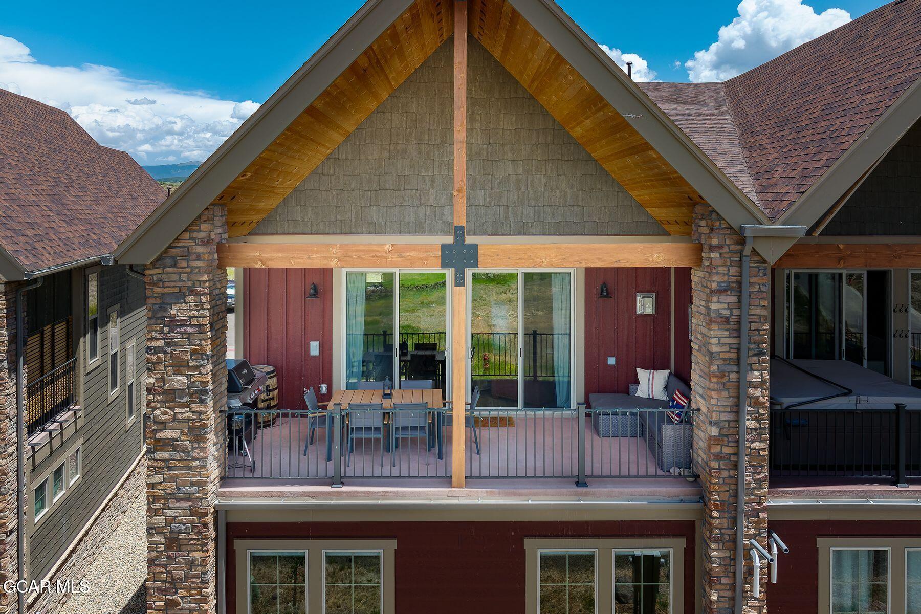 150 EAGLE RIDGE Drive
