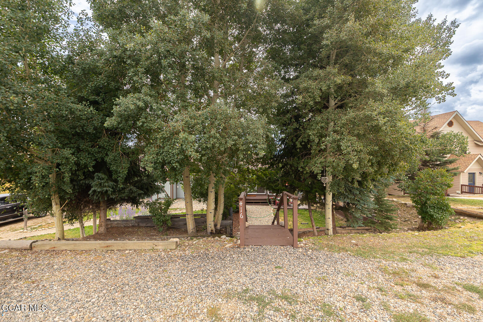 416 East Topaz Avenue