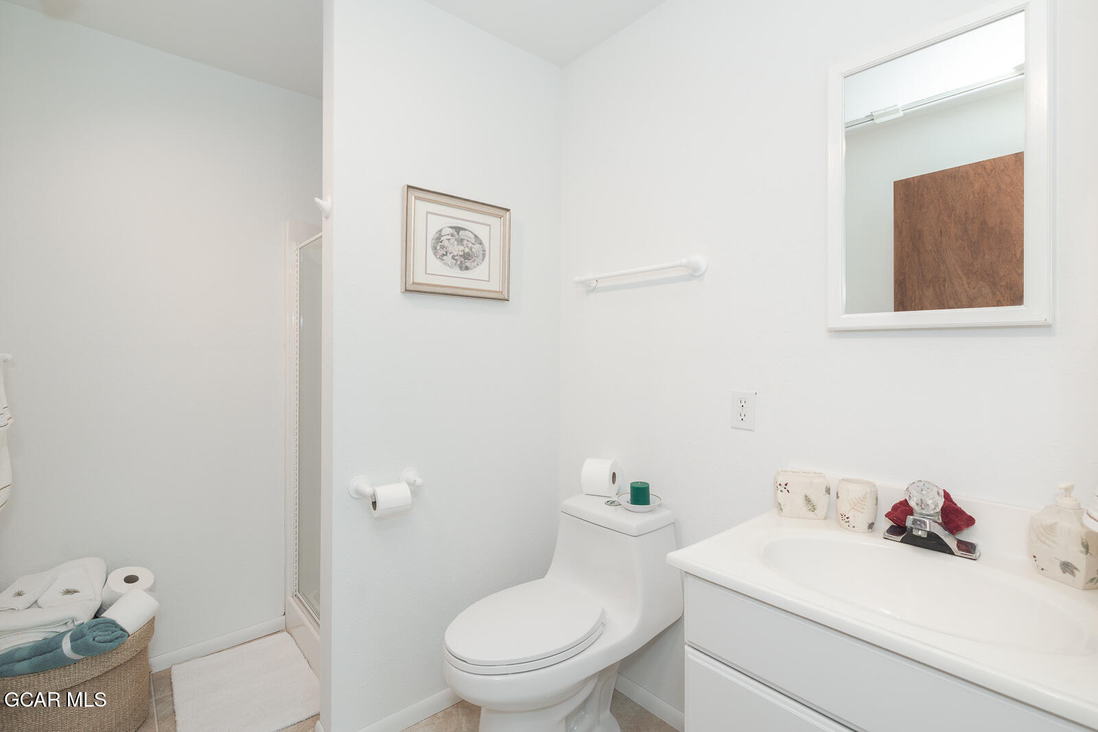 416 East Topaz Avenue