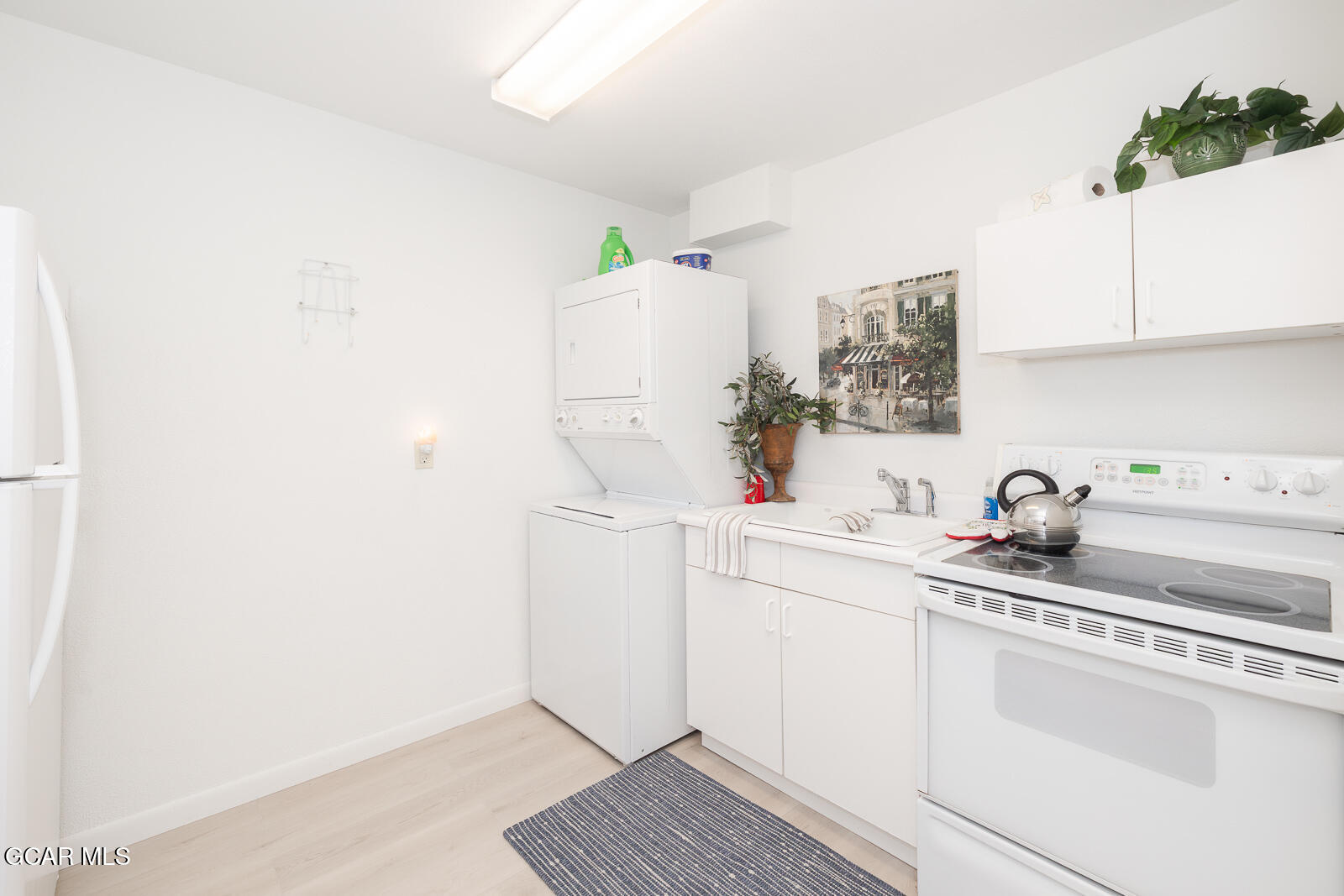 416 East Topaz Avenue