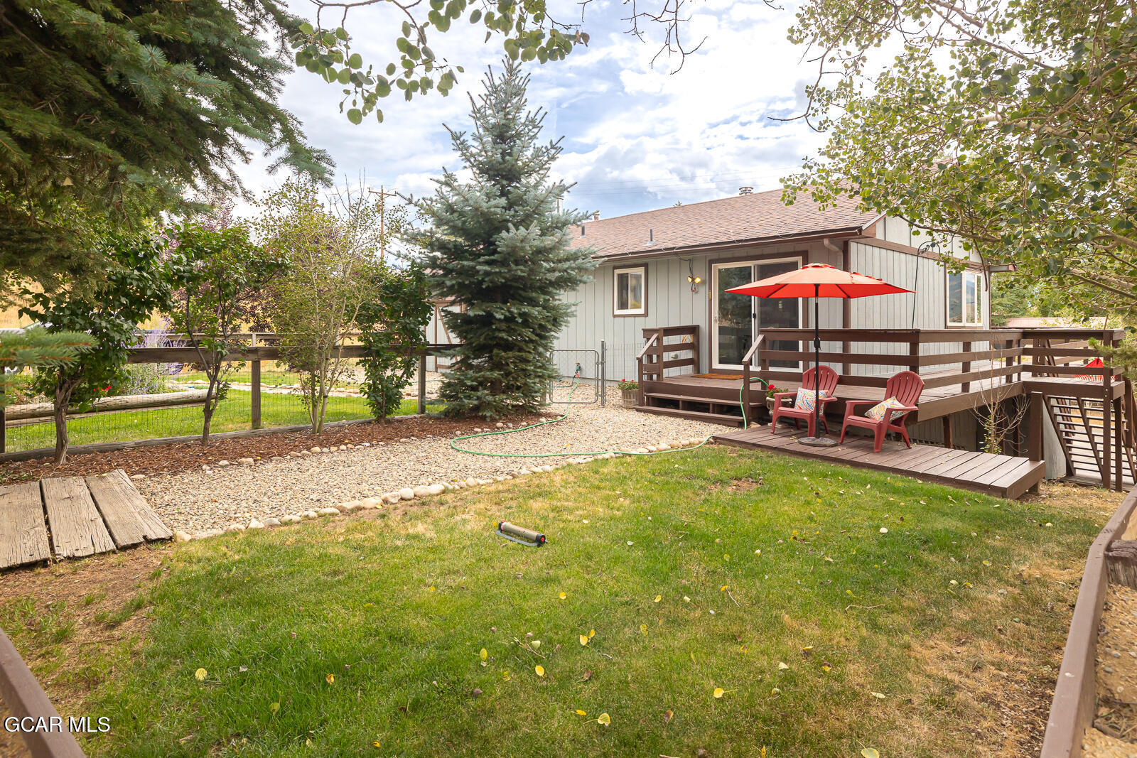 416 East Topaz Avenue