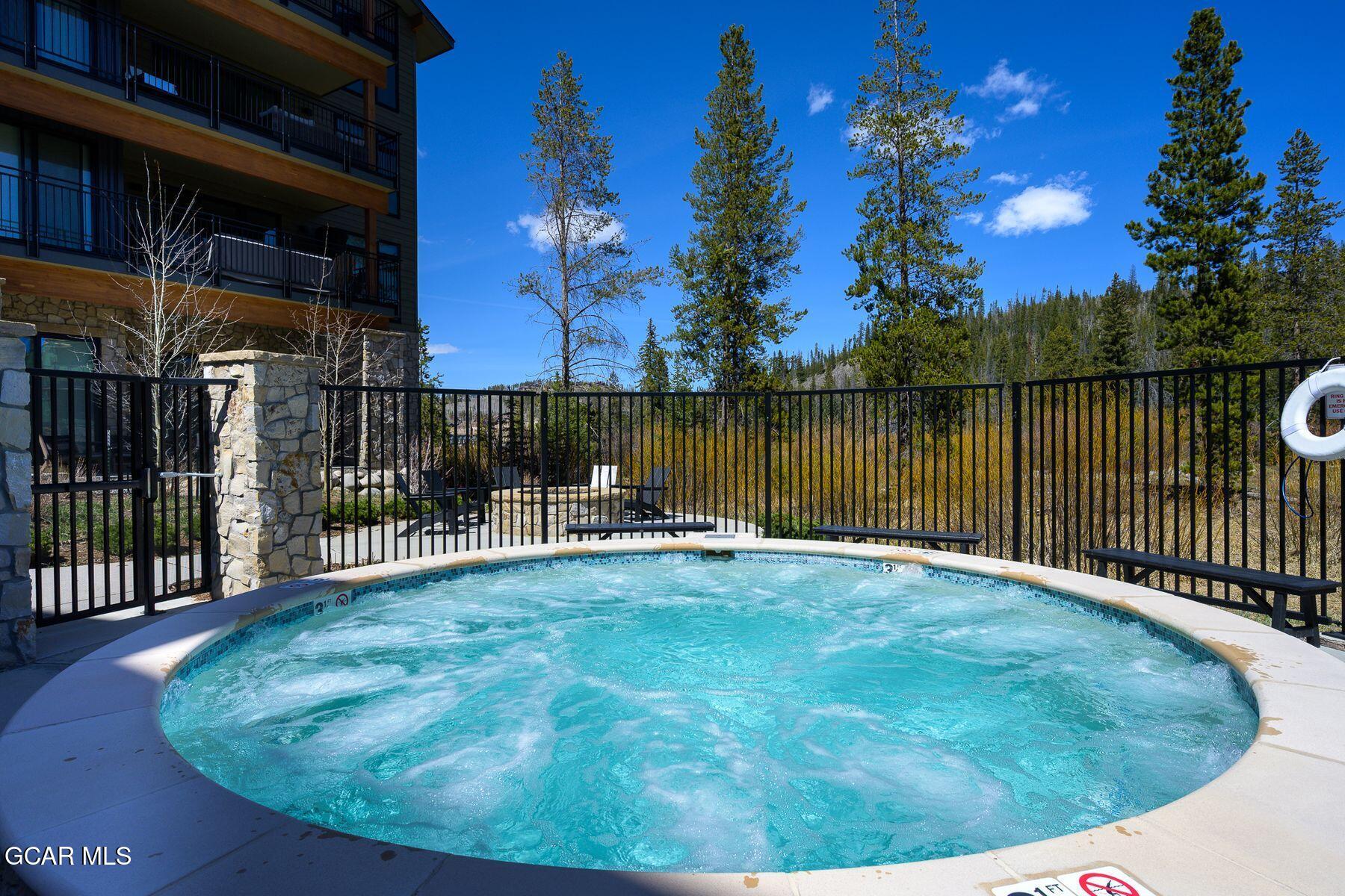 144 SKI IDLEWILD 3206