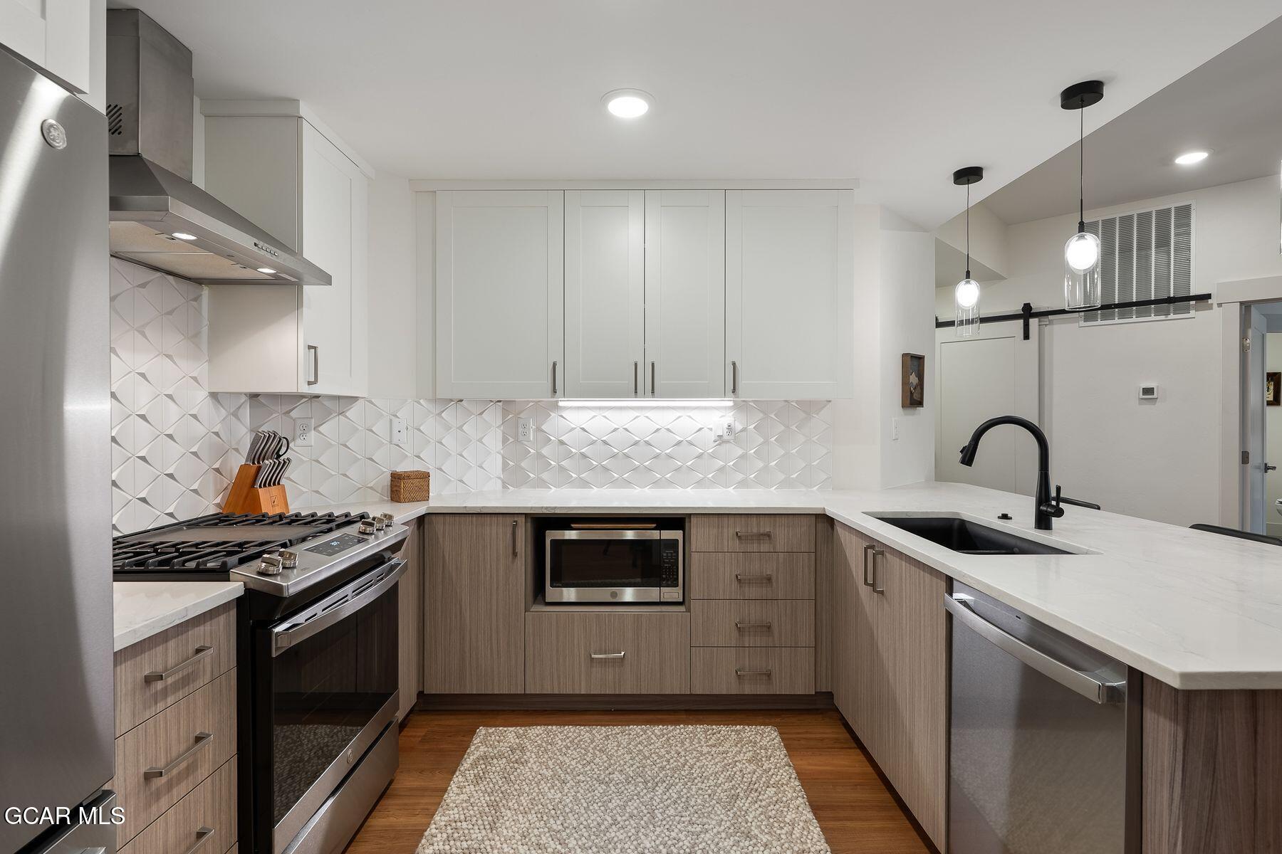 144 SKI IDLEWILD 3206